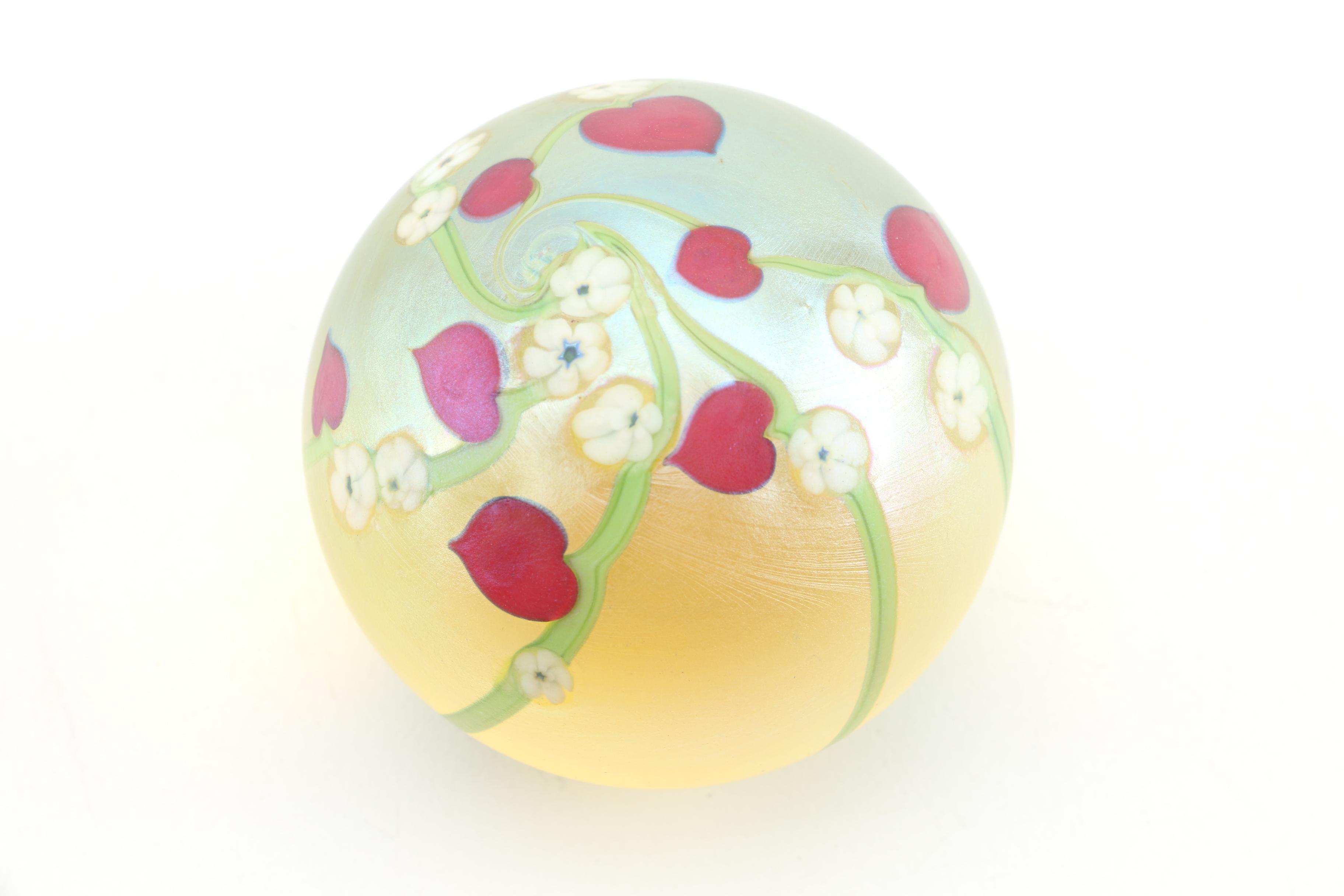 Orient & Flume Iridescent Art Glass Paperweight Circa 1984