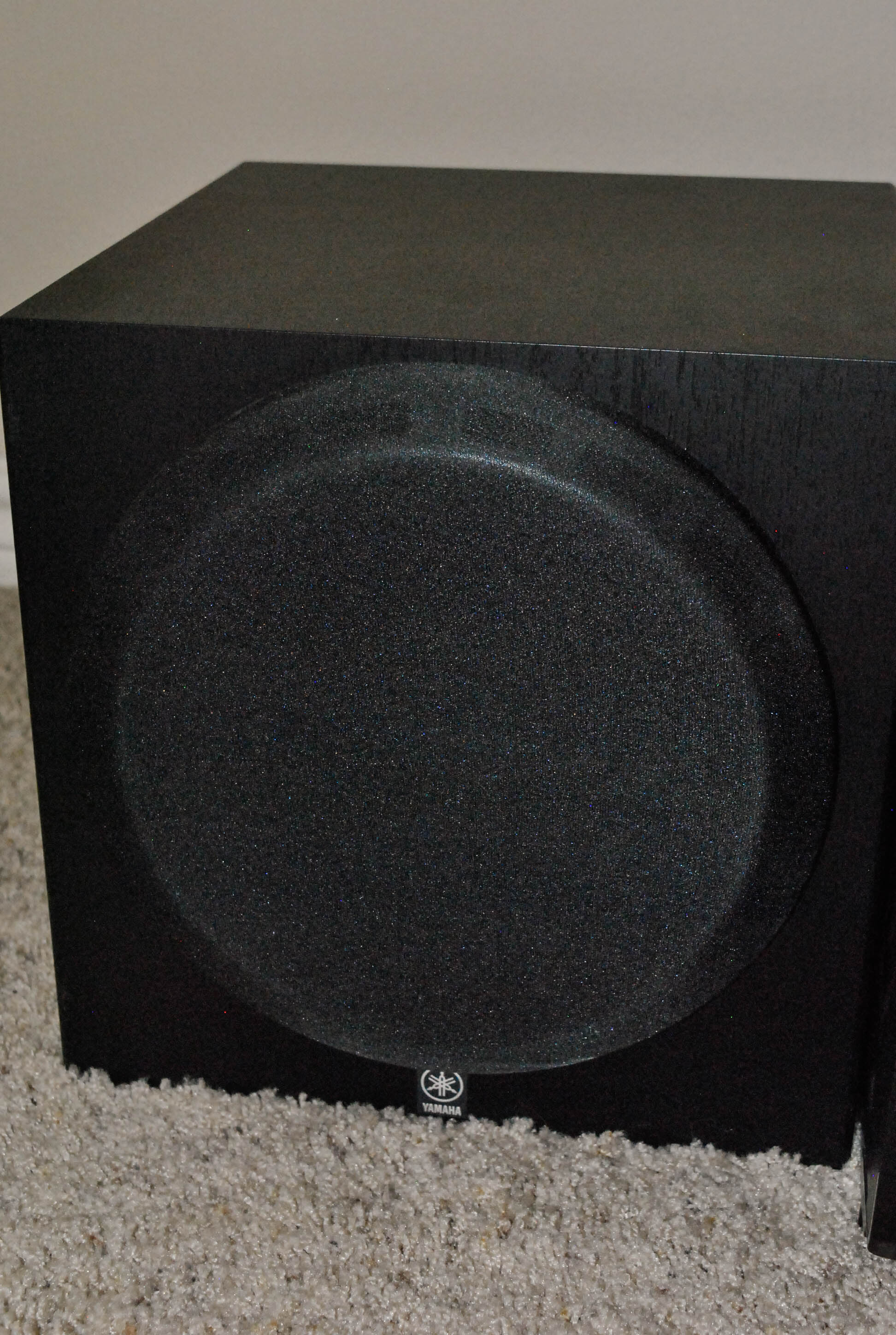 Sony 400-Disc MegaStorage CD Changer with Yamaha Subwoofer