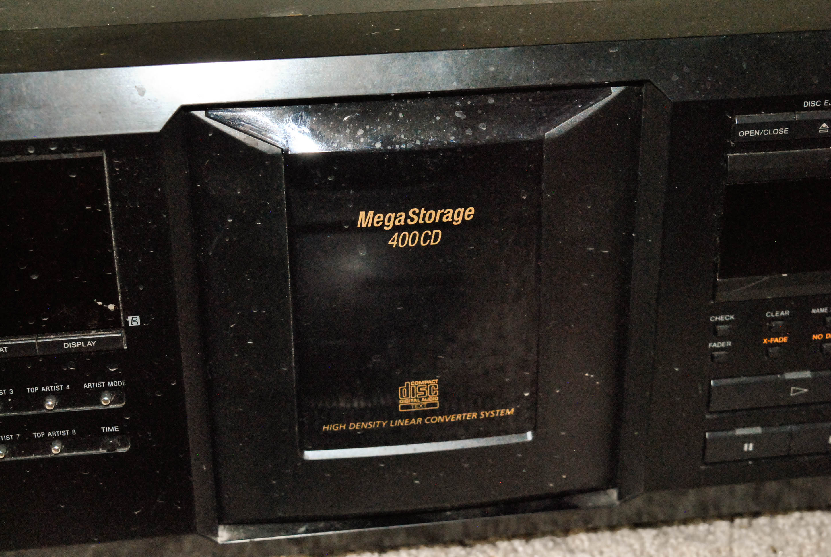 Sony 400-Disc MegaStorage CD Changer with Yamaha Subwoofer