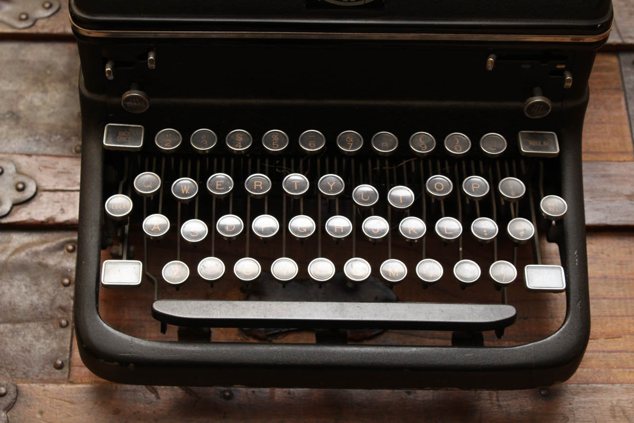 Vintage Royal Typewriter