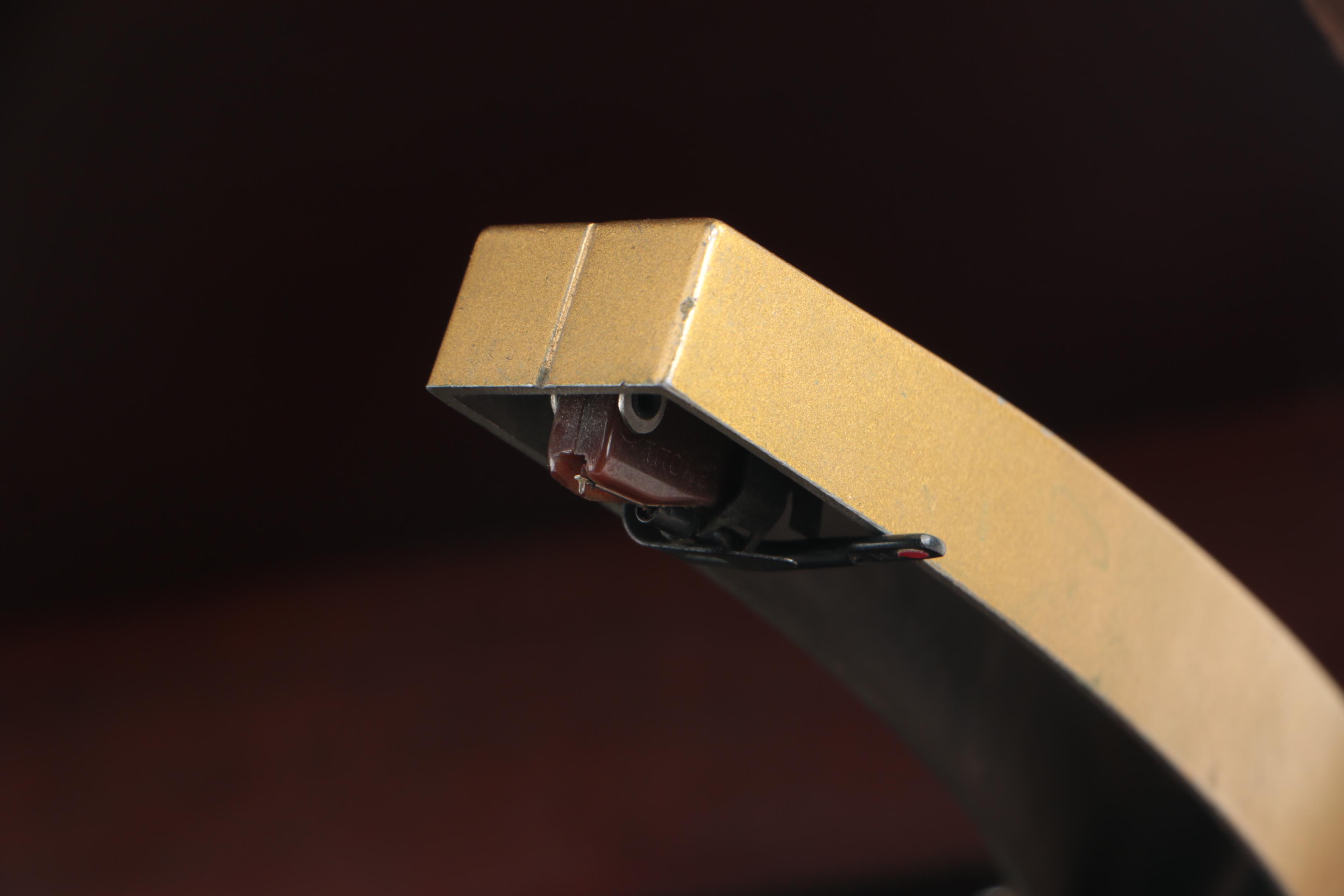 Vintage Columbia 360 Mahogany Three-Speed Mono Phonograph