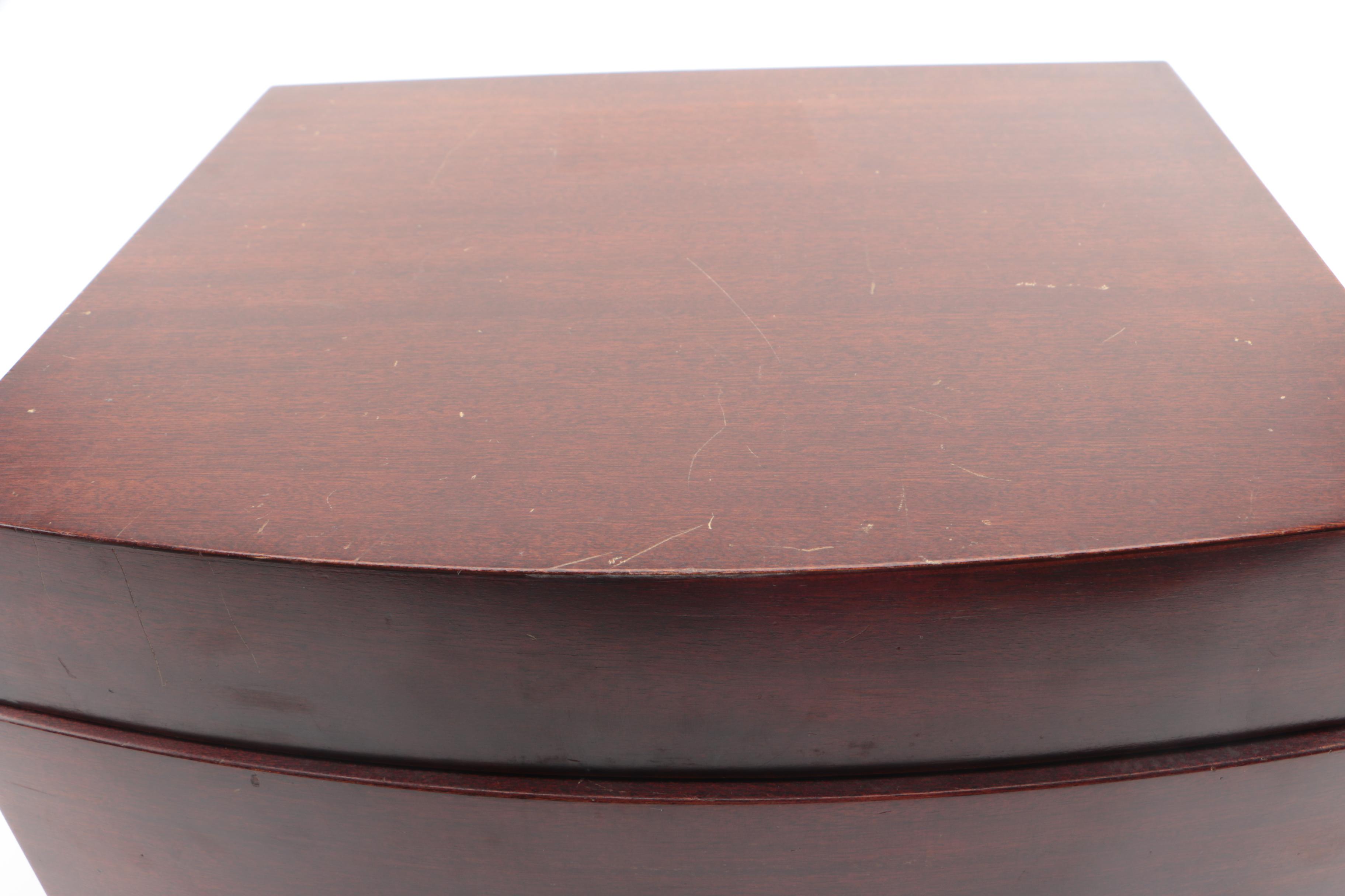 Vintage Columbia 360 Mahogany Three-Speed Mono Phonograph