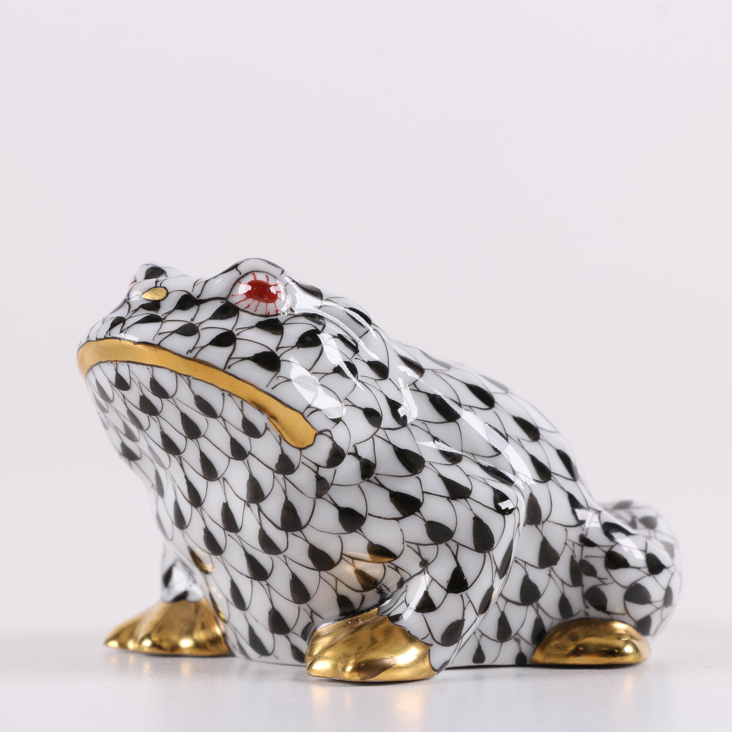 Herend Hungary Hand-Painted Porcelain "Frog Toad" Figurine