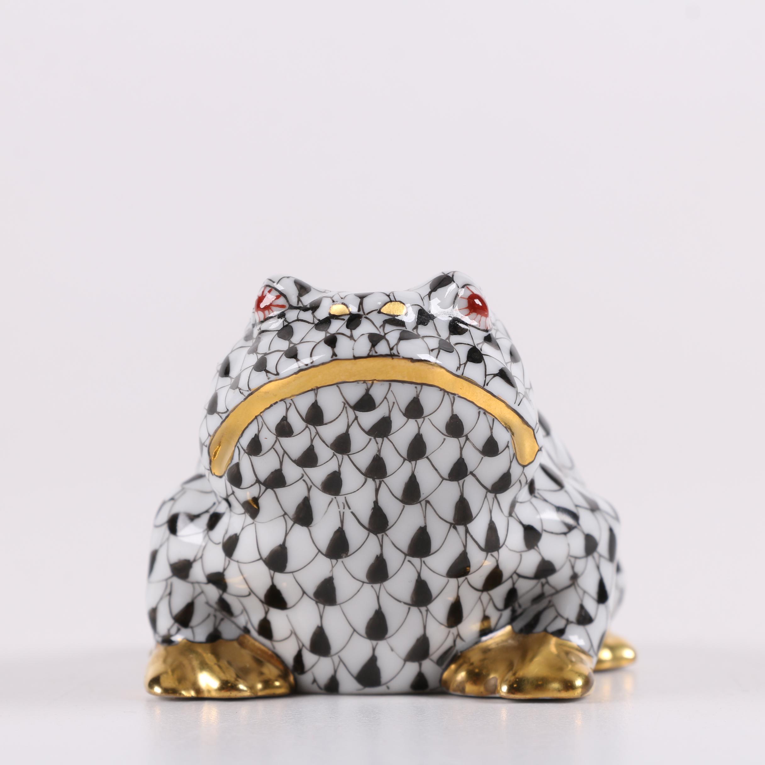 Herend Hungary Hand-Painted Porcelain "Frog Toad" Figurine