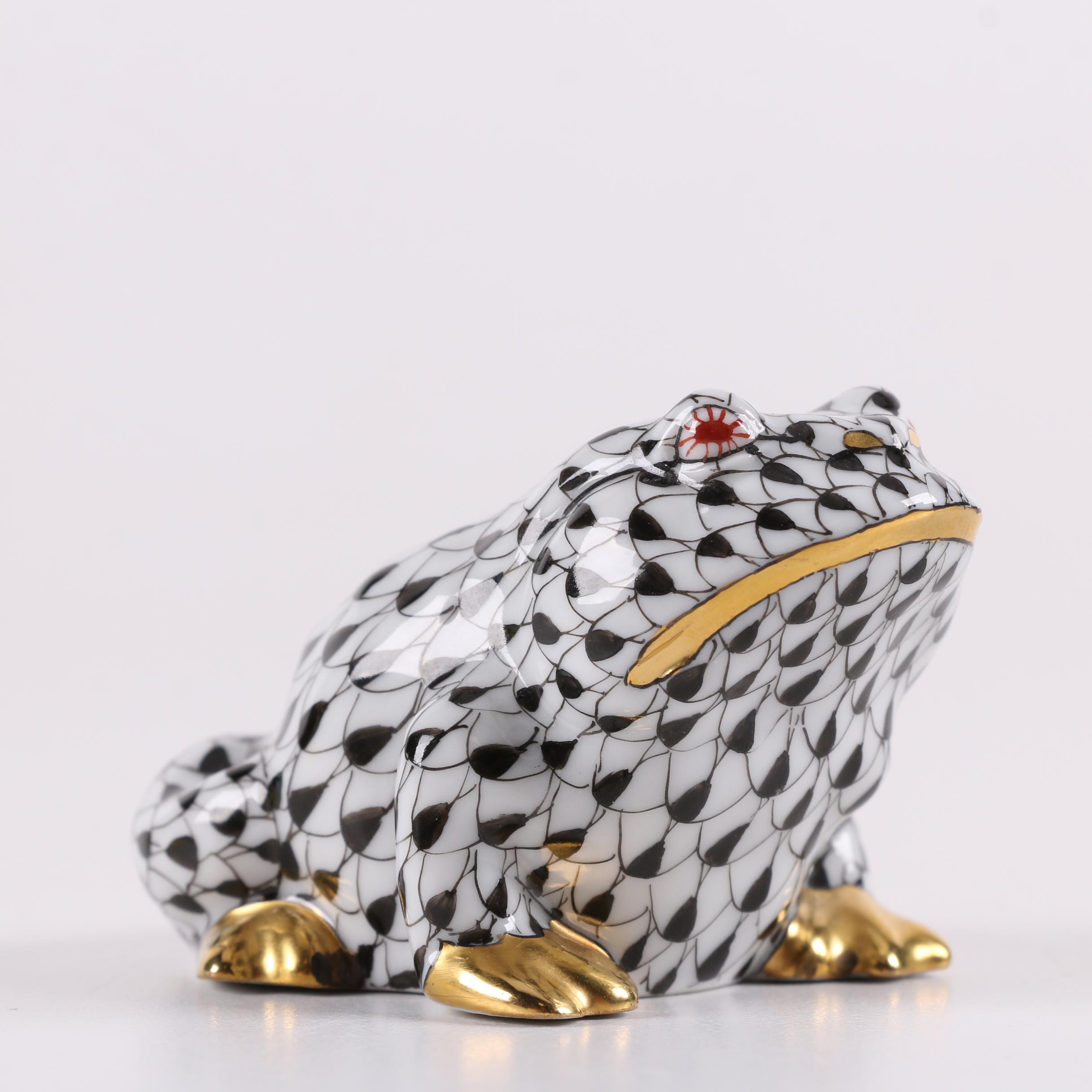 Herend Hungary Hand-Painted Porcelain "Frog Toad" Figurine