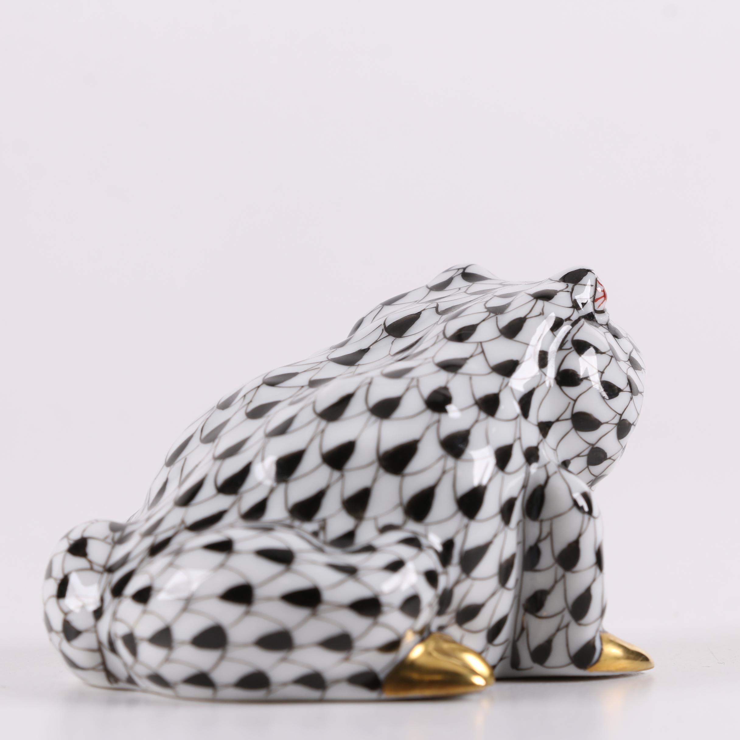 Herend Hungary Hand-Painted Porcelain "Frog Toad" Figurine