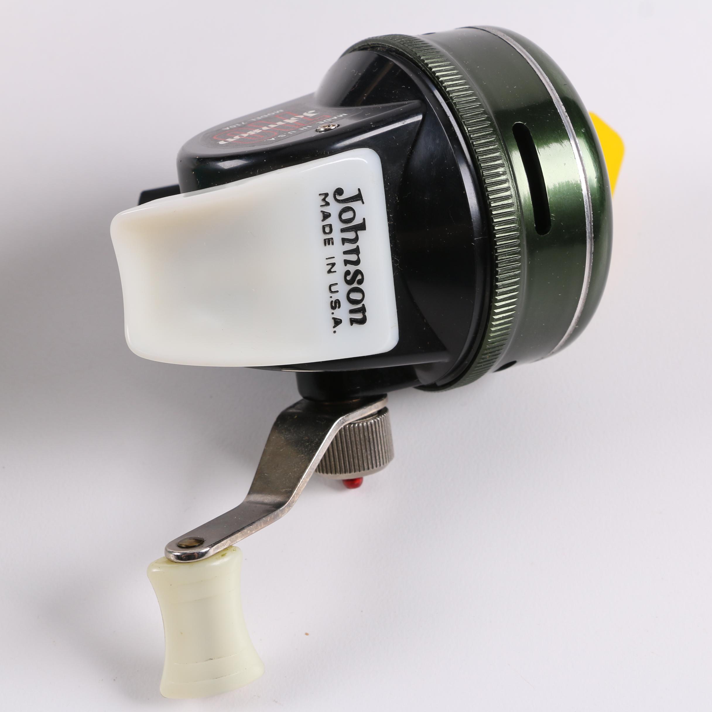 Vintage Fishing Spinning Reels Including Zebco and Johnson