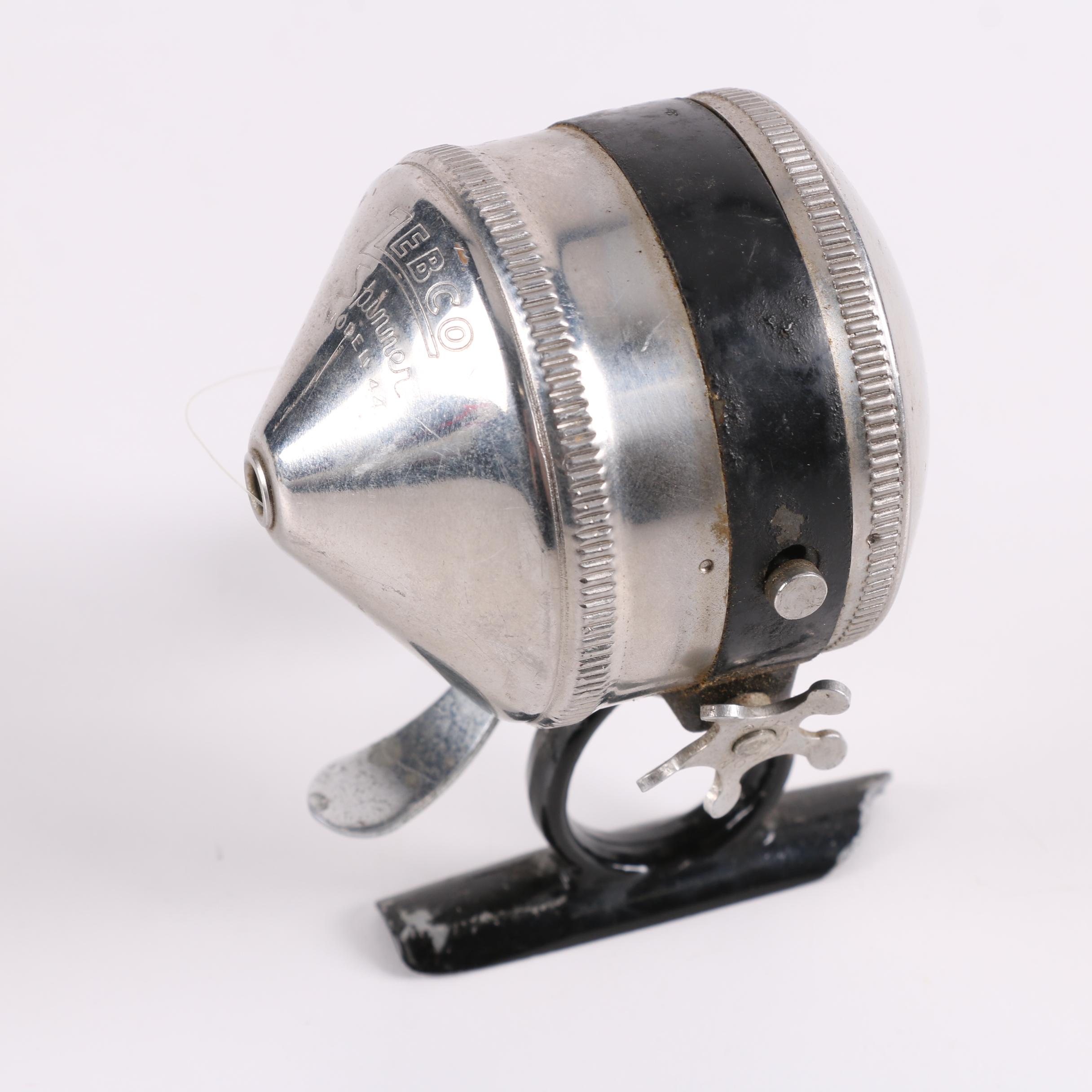 Vintage Fishing Spinning Reels Including Zebco and Johnson