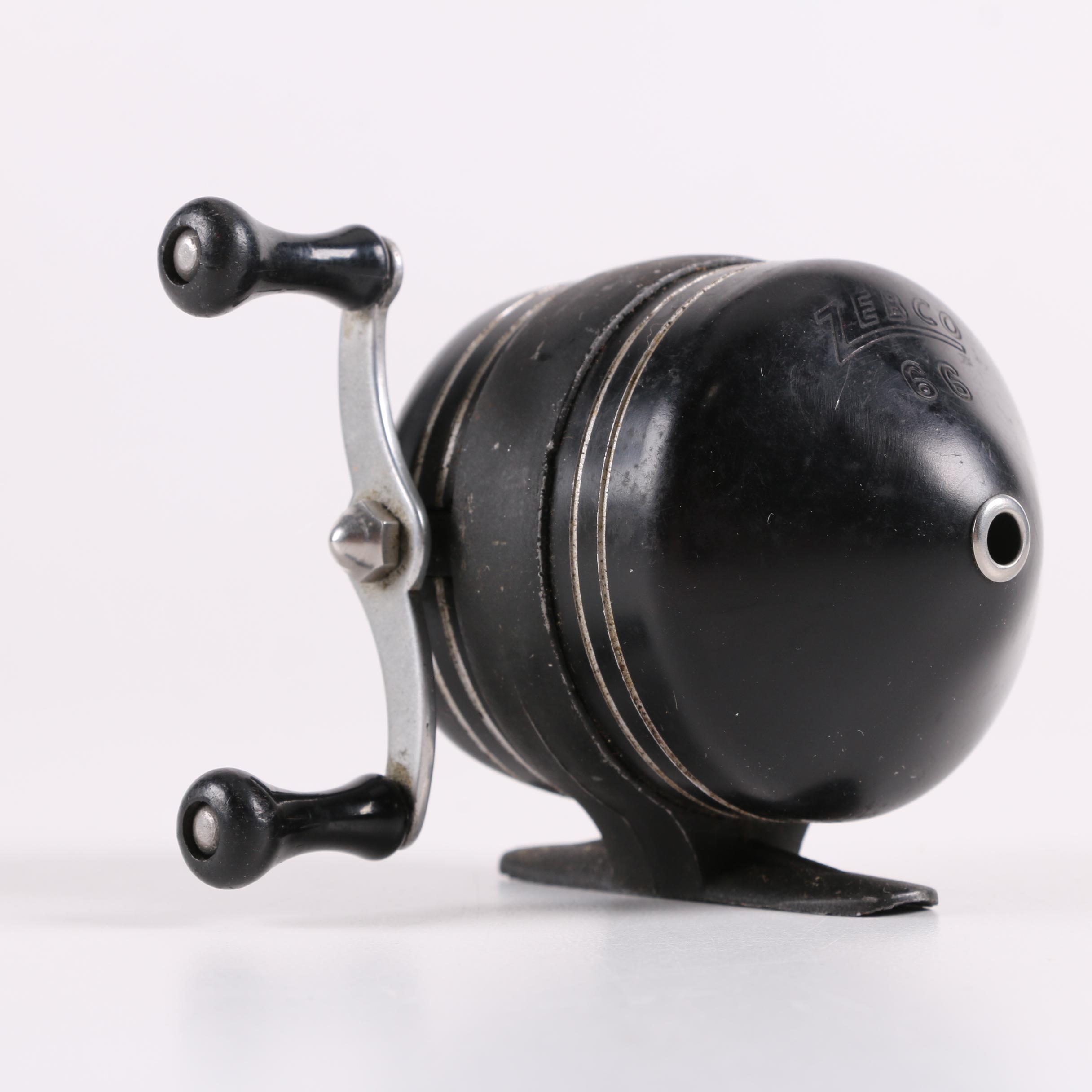 Vintage Fishing Spinning Reels Including Zebco and Johnson