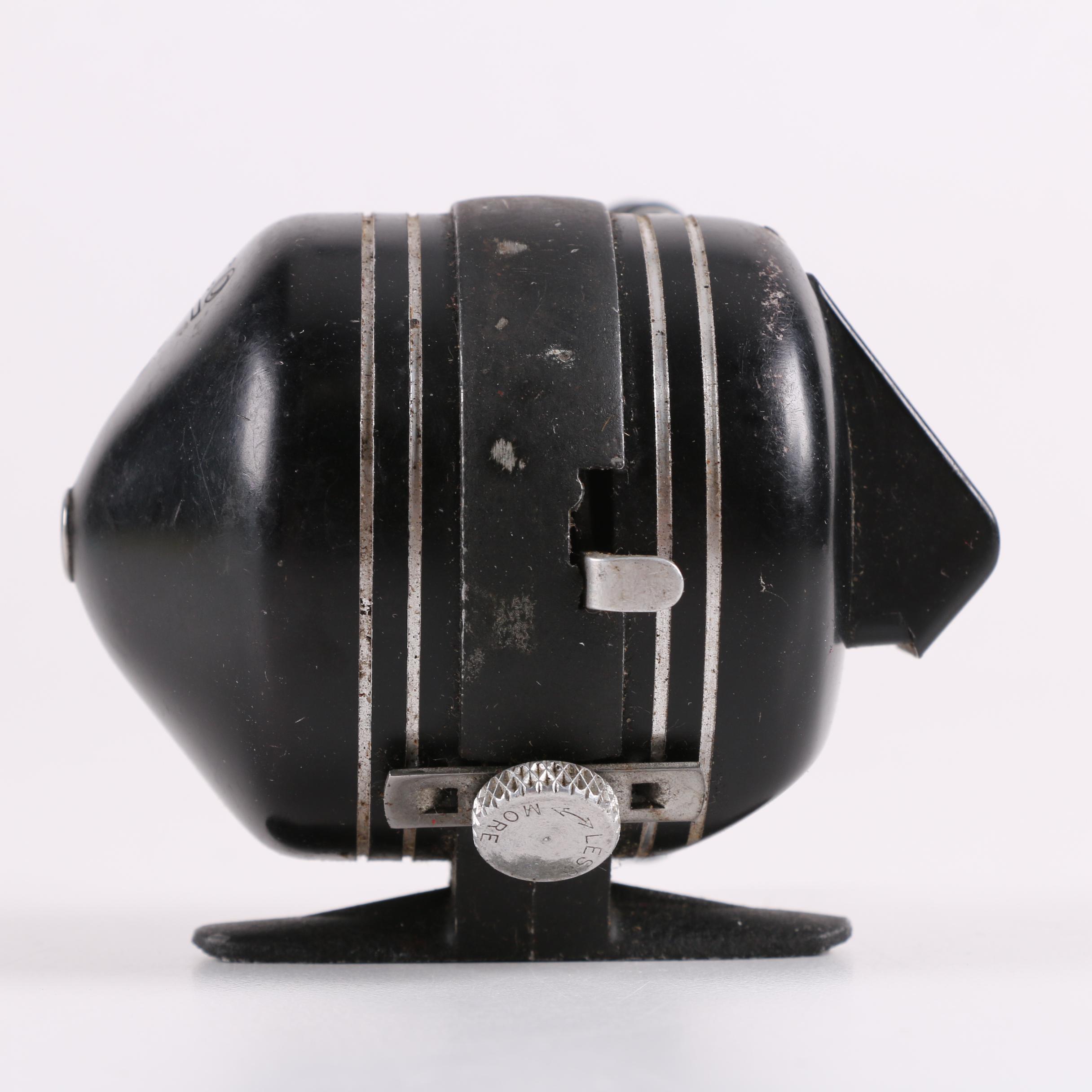 Vintage Fishing Spinning Reels Including Zebco and Johnson