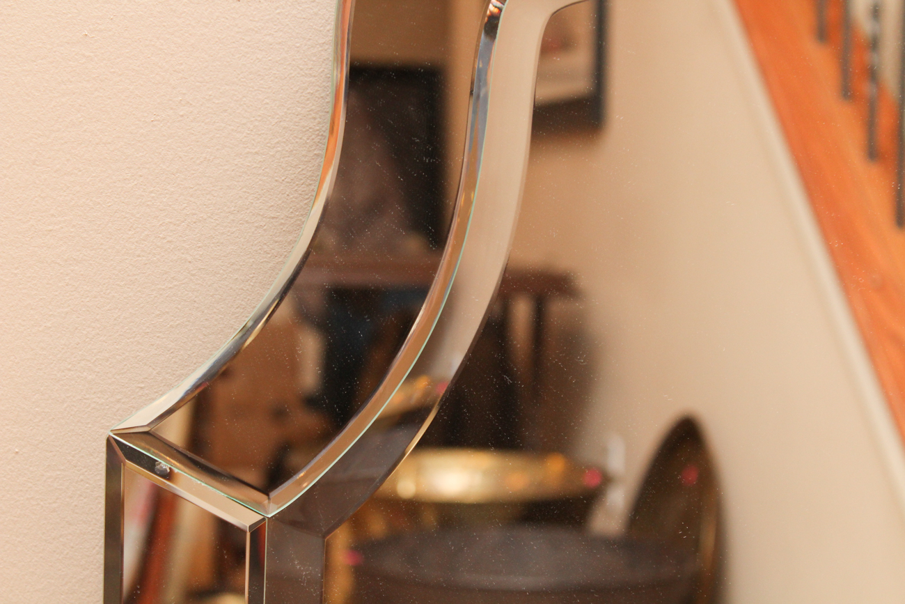 Accent Mirror