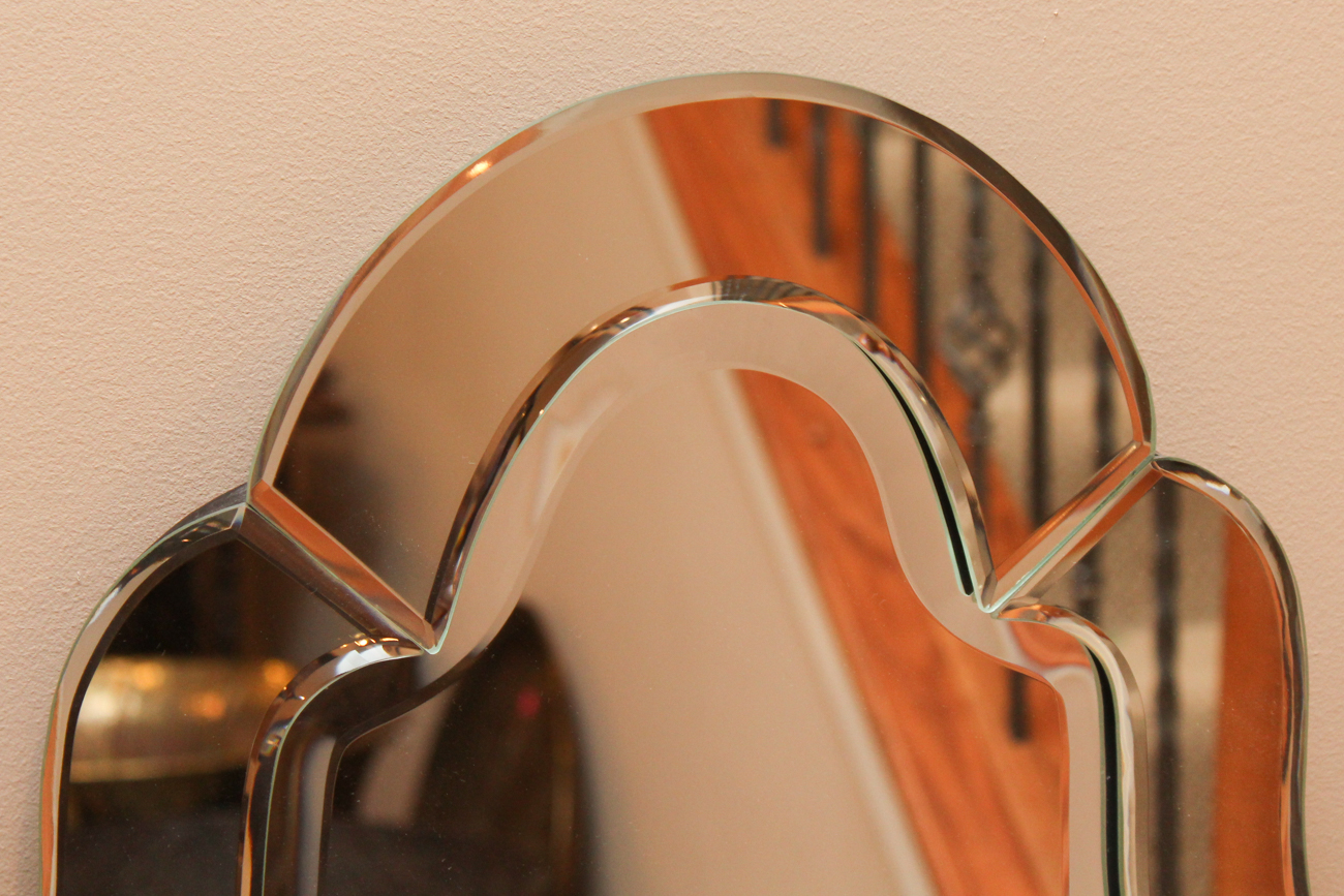 Accent Mirror