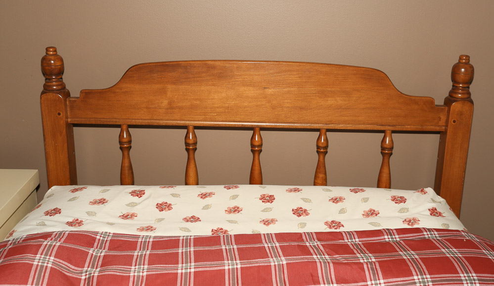 Pair of Twin Size Bed Frames