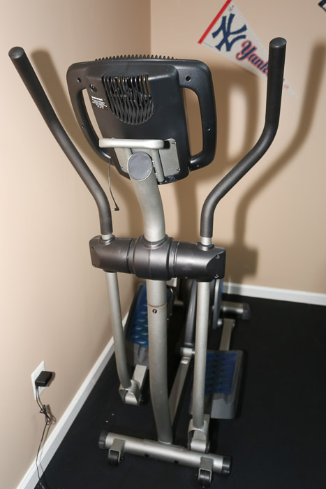 Pro-Form 490 LE Space Saver Elliptical Trainer