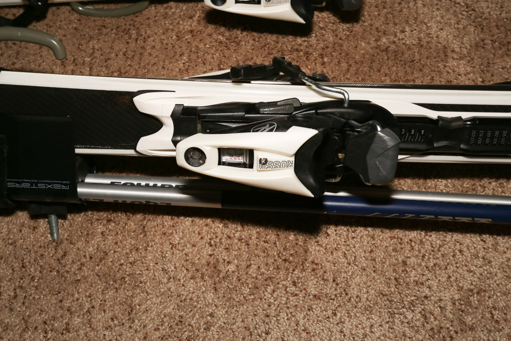 Rossignol Avenger 72 Composite Skis with Axium 100 Bindings and Ski Poles