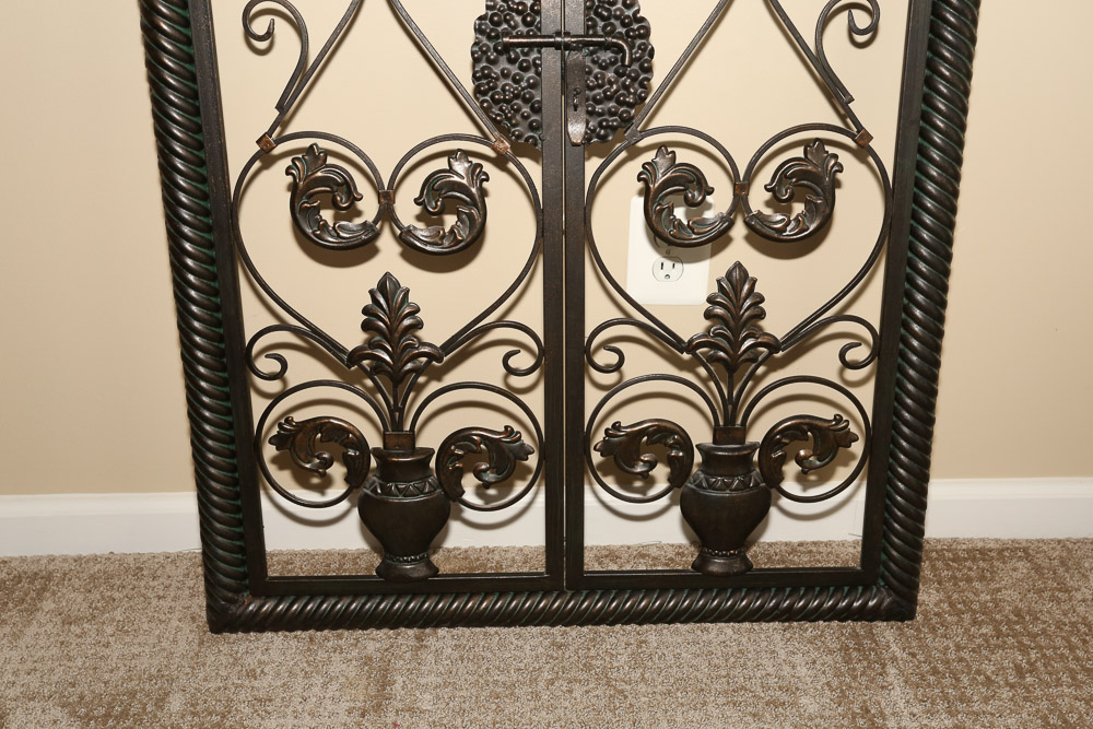 Contemporary Scrolled Metal Wall Hangings