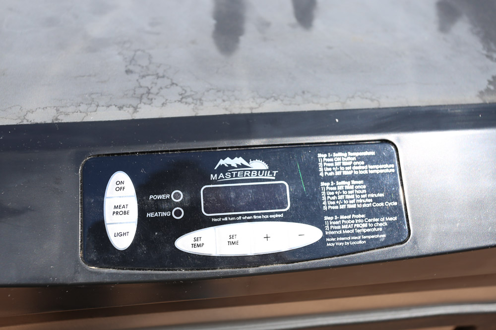 Masterbuilt Digital Electric Smoker