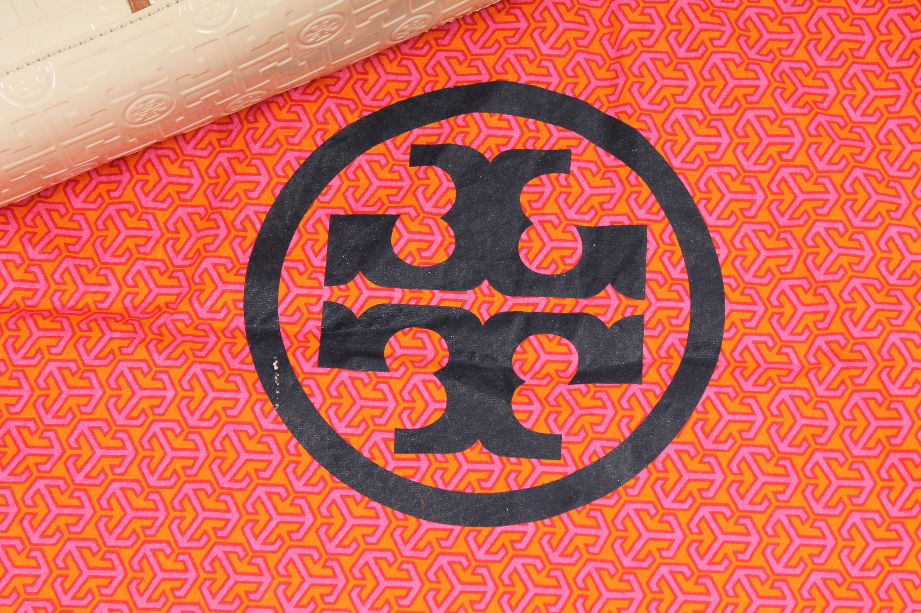 Tory Burch Cream Patent Leather Handbag Accented in Tan Leather