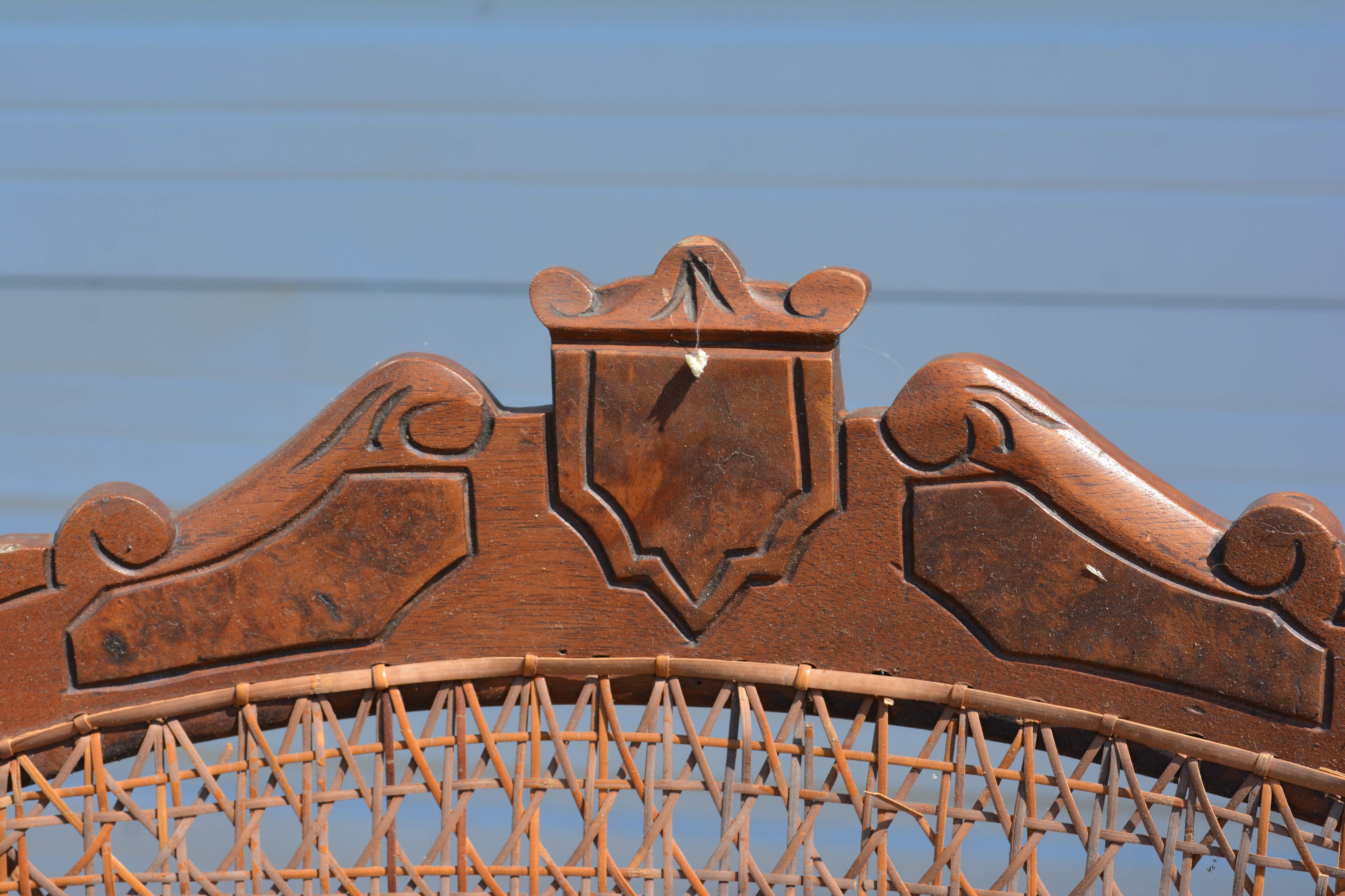 Victorian Style Rocking Chair with Changeable Seat Covers