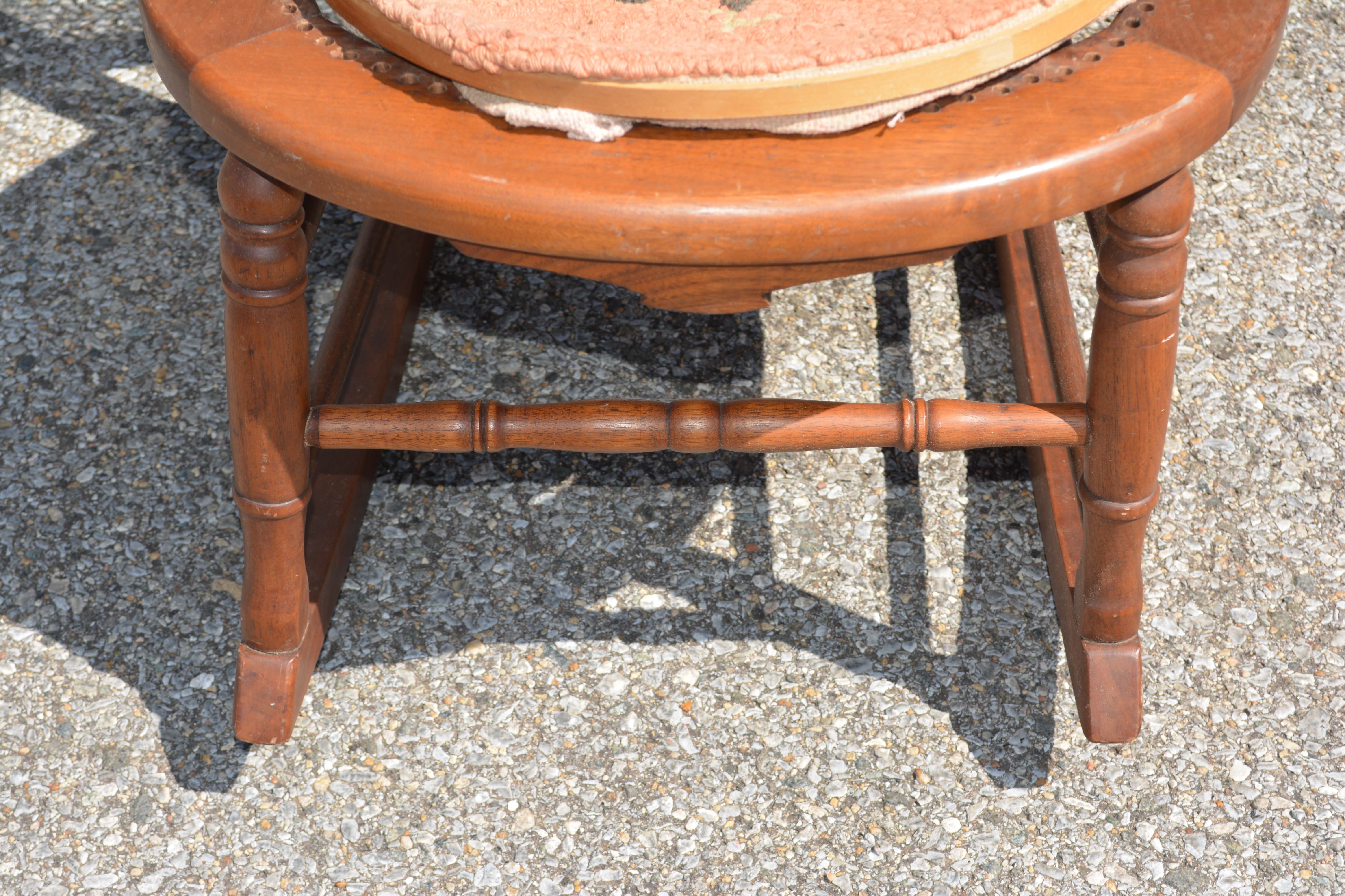 Victorian Style Rocking Chair with Changeable Seat Covers