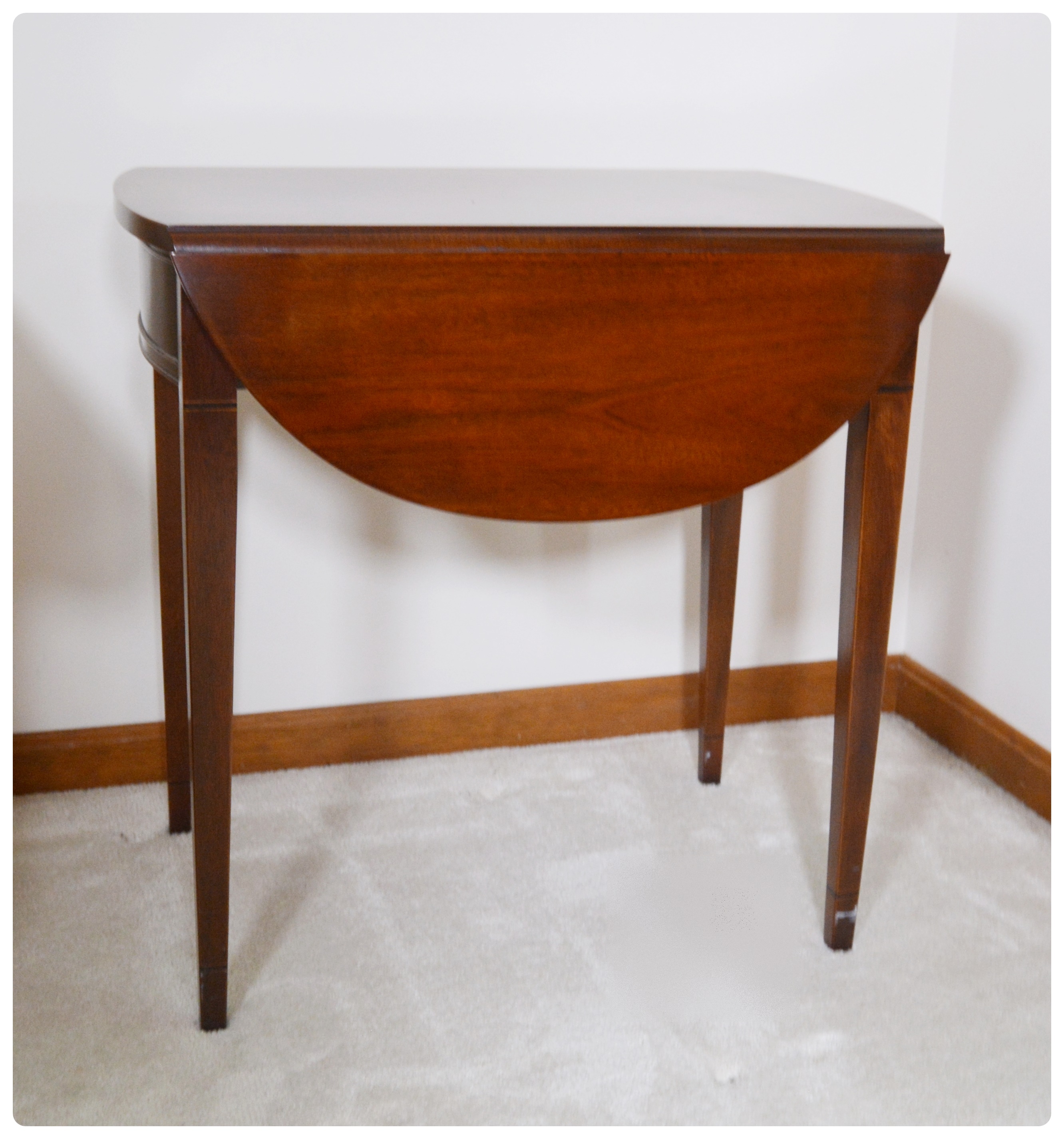 Hickory Chair Co. "James River Plantation Collection" Pembroke Side Table