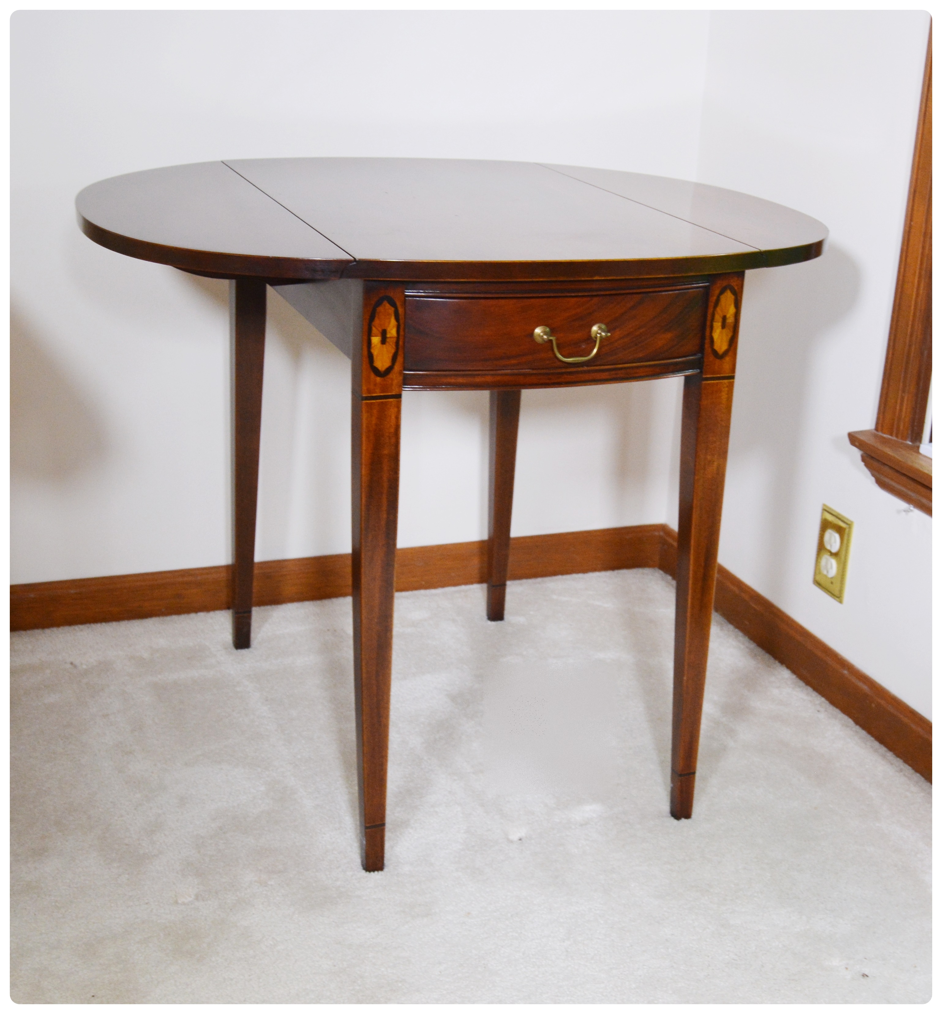 Hickory Chair Co. "James River Plantation Collection" Pembroke Side Table