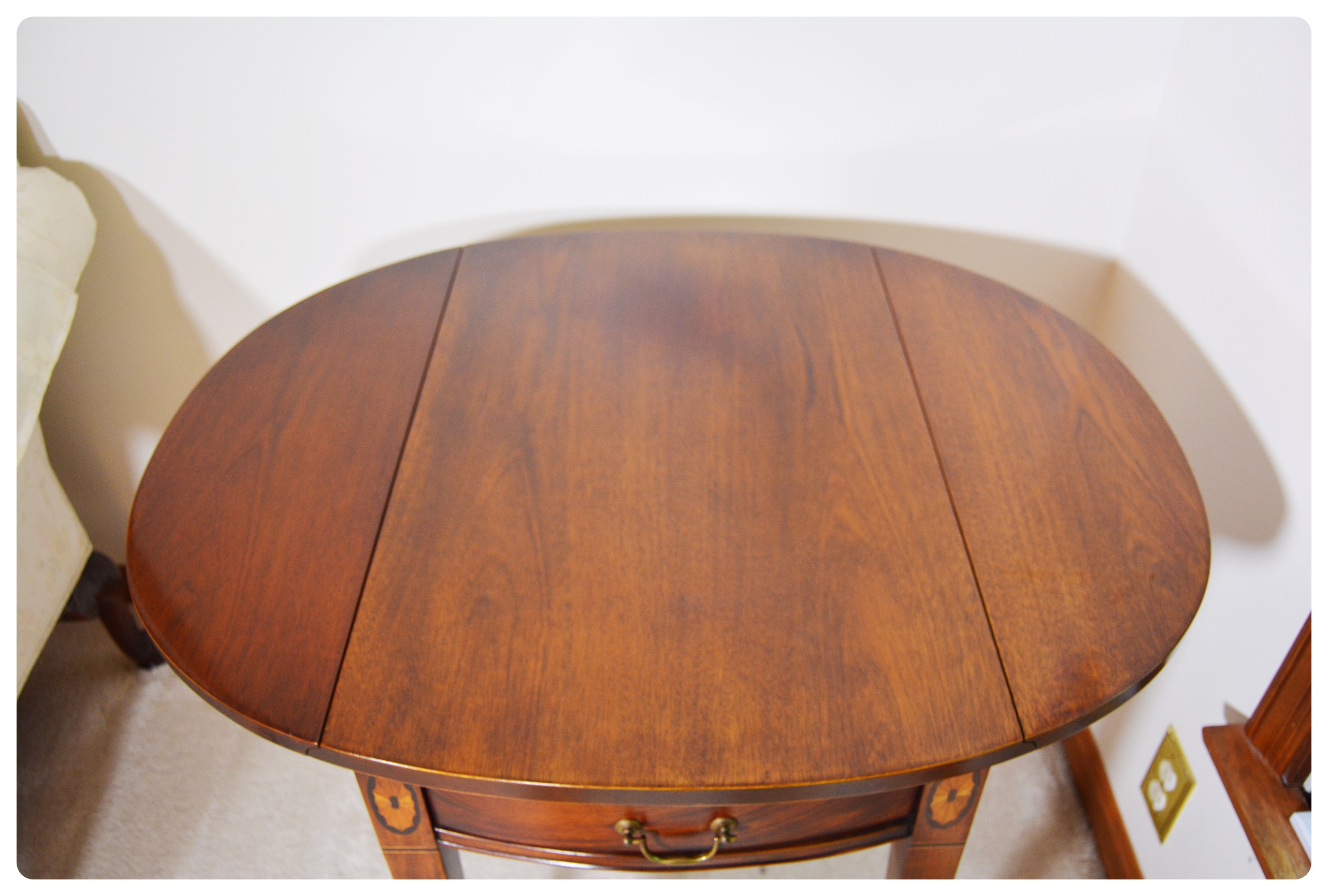Hickory Chair Co. "James River Plantation Collection" Pembroke Side Table