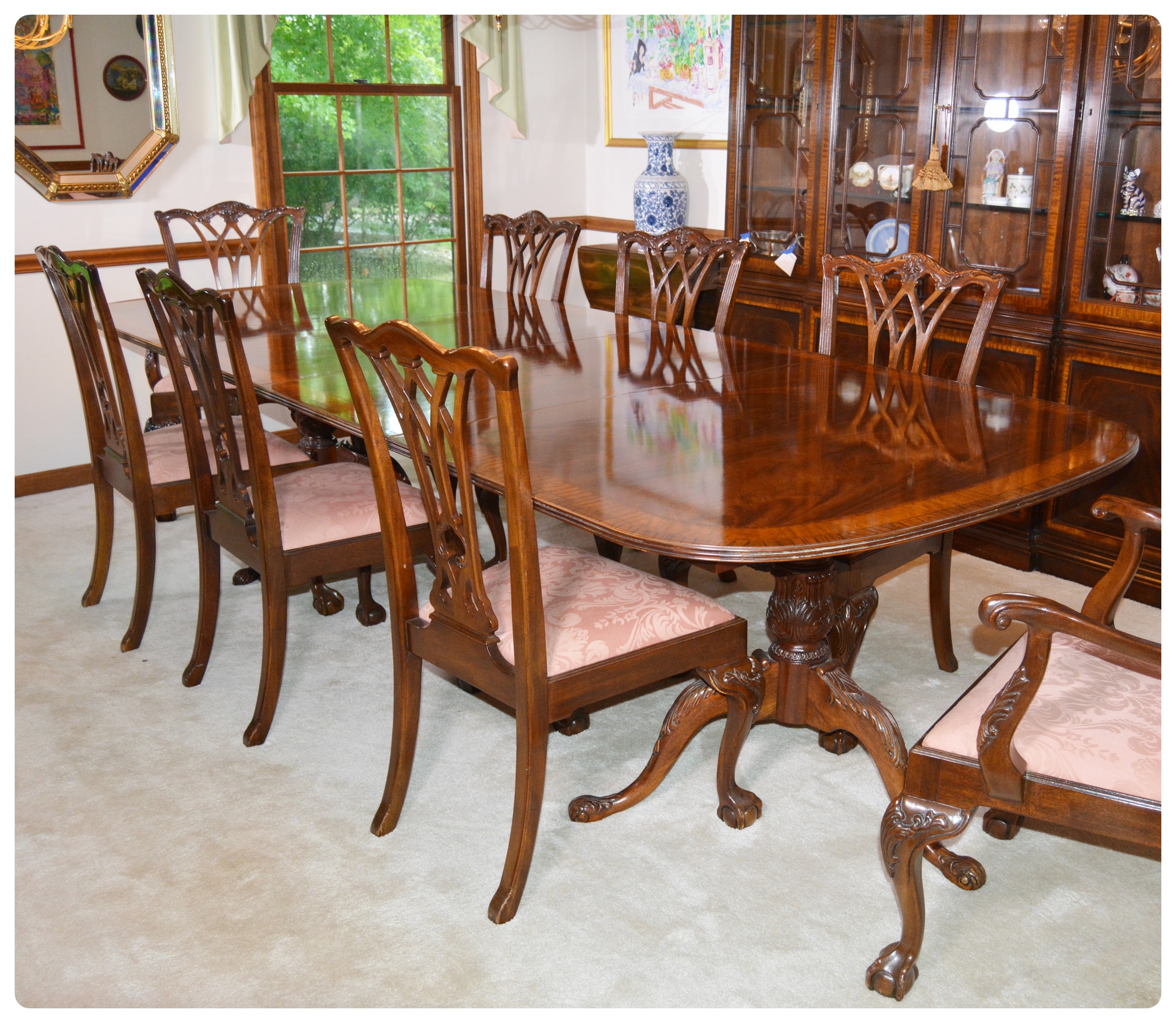 Drexel-Heritage "Heirloom" Collection Chippendale Style Dining Table and Chairs