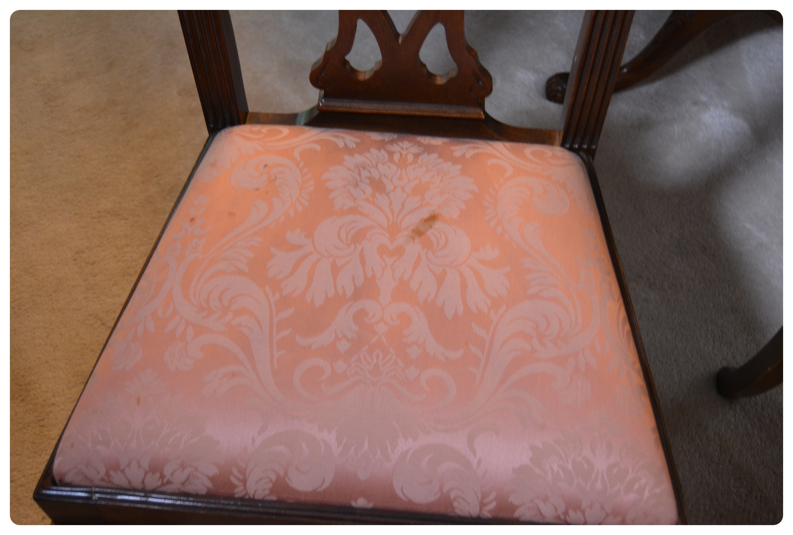 Drexel-Heritage "Heirloom" Collection Chippendale Style Dining Table and Chairs