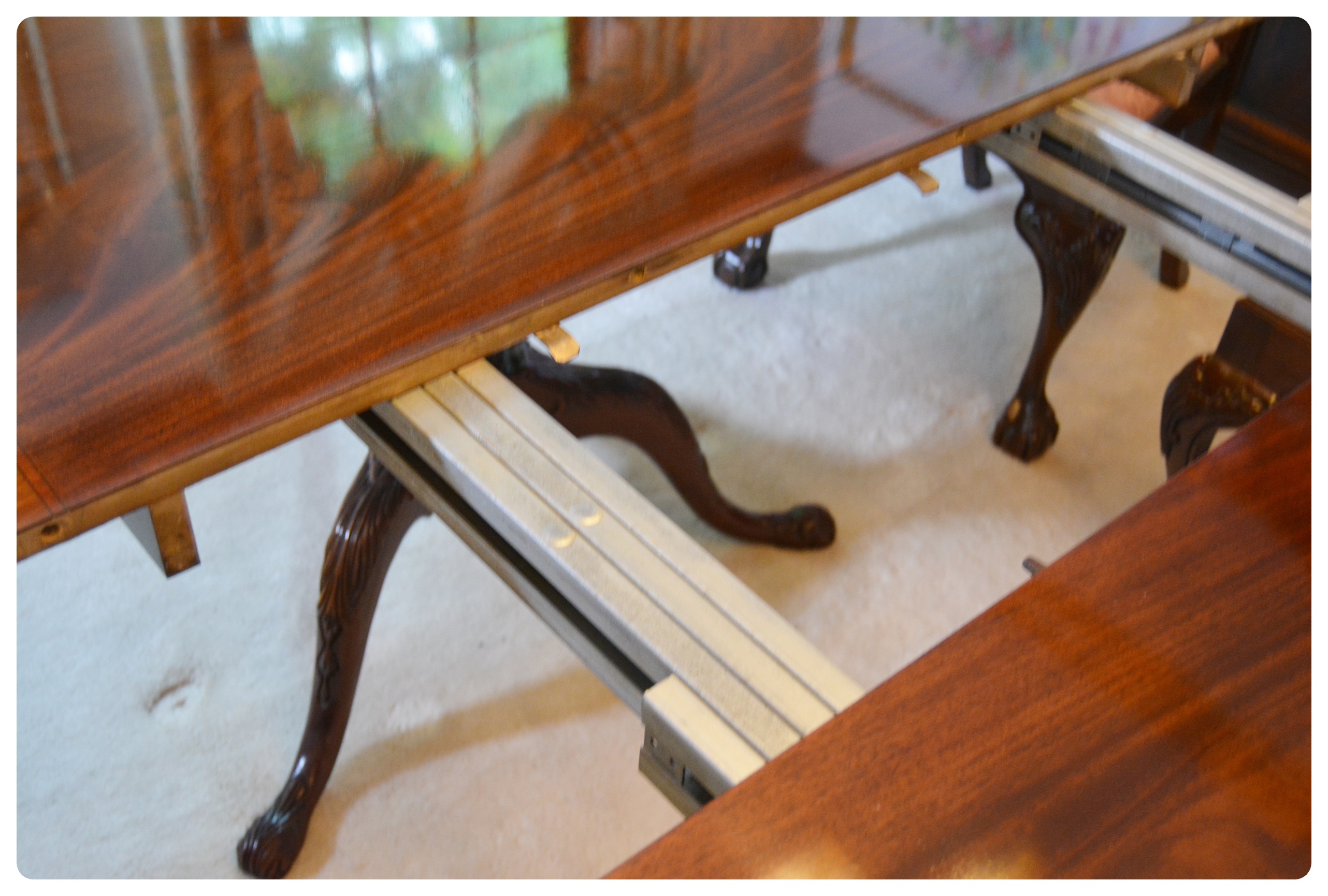 Drexel-Heritage "Heirloom" Collection Chippendale Style Dining Table and Chairs