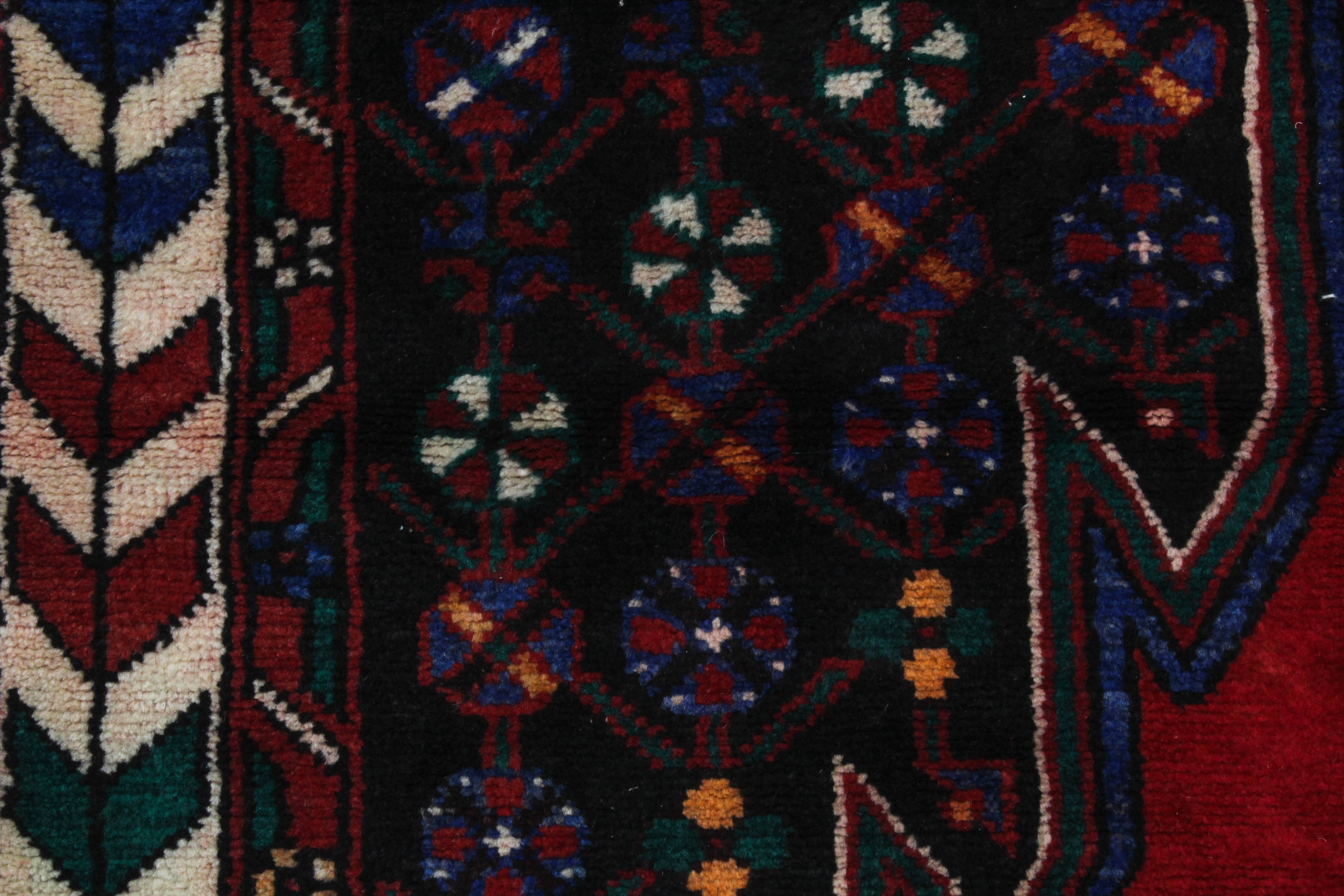 Hand-Knotted Persian Zanjan Rug