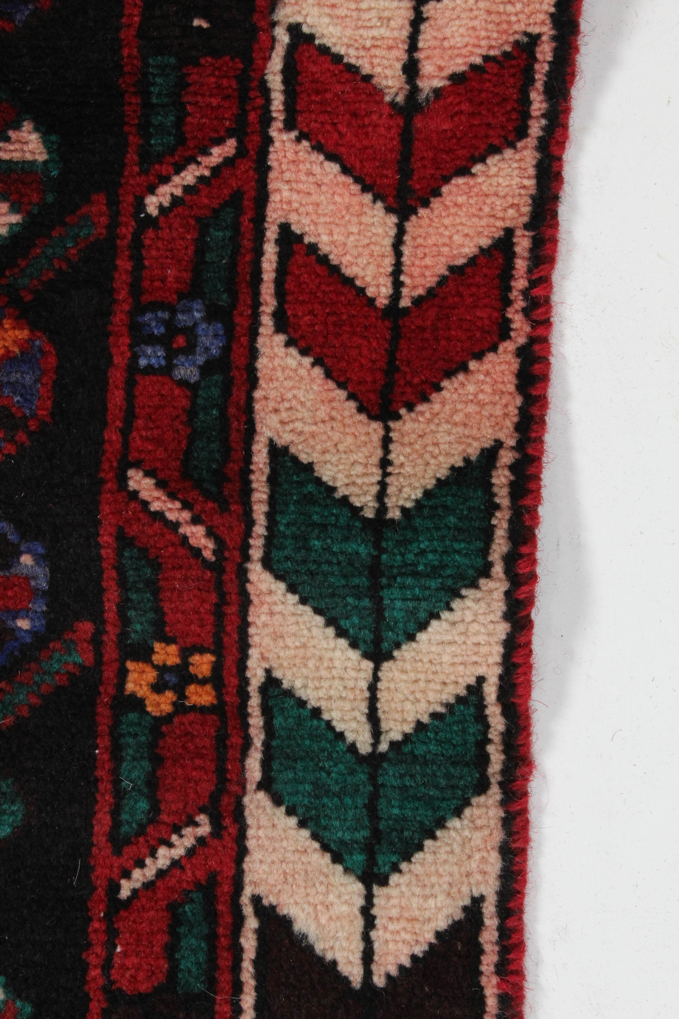 Hand-Knotted Persian Zanjan Rug