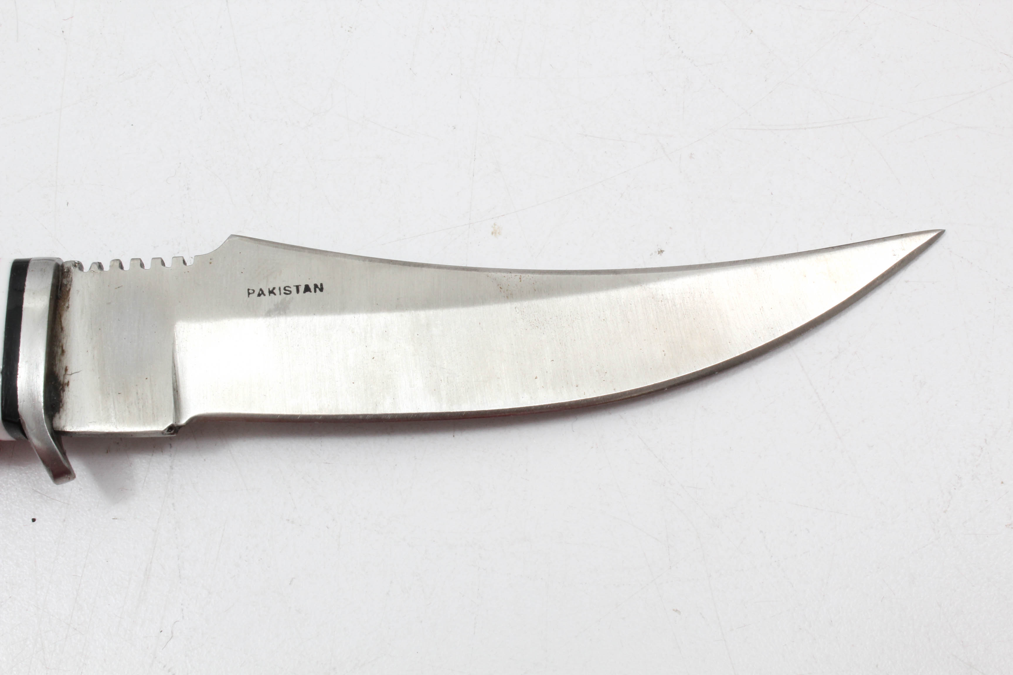 Pakistani Made 4.5" Wood Handled Knife with Tooled Leather Case