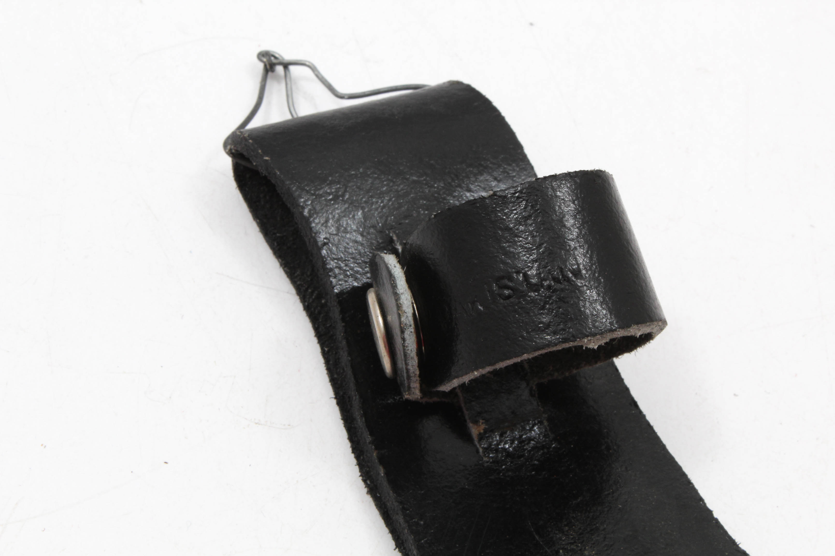 Pakistani Made 4.5" Wood Handled Knife with Tooled Leather Case