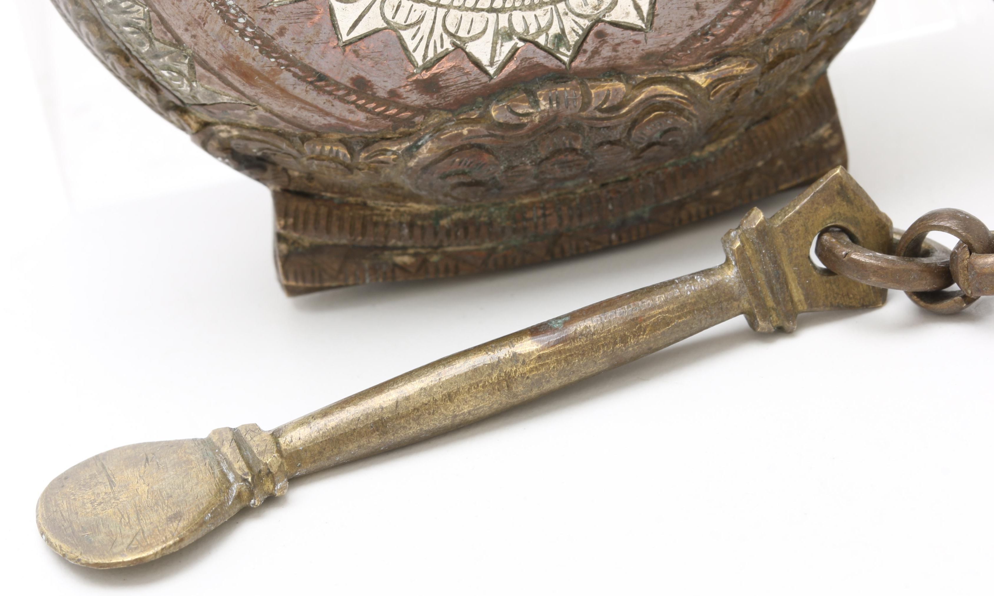 Vintage Copper and Brass Sri Lankan Killotaya Box