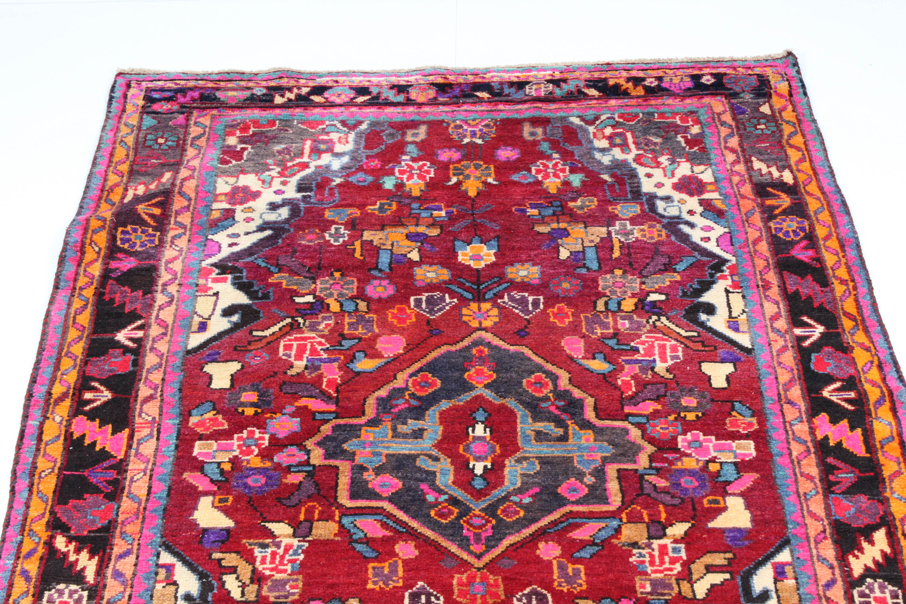 4'3 x 7'11 Vintage Hand-Knotted Persian Malayer Sarouk Area Rug