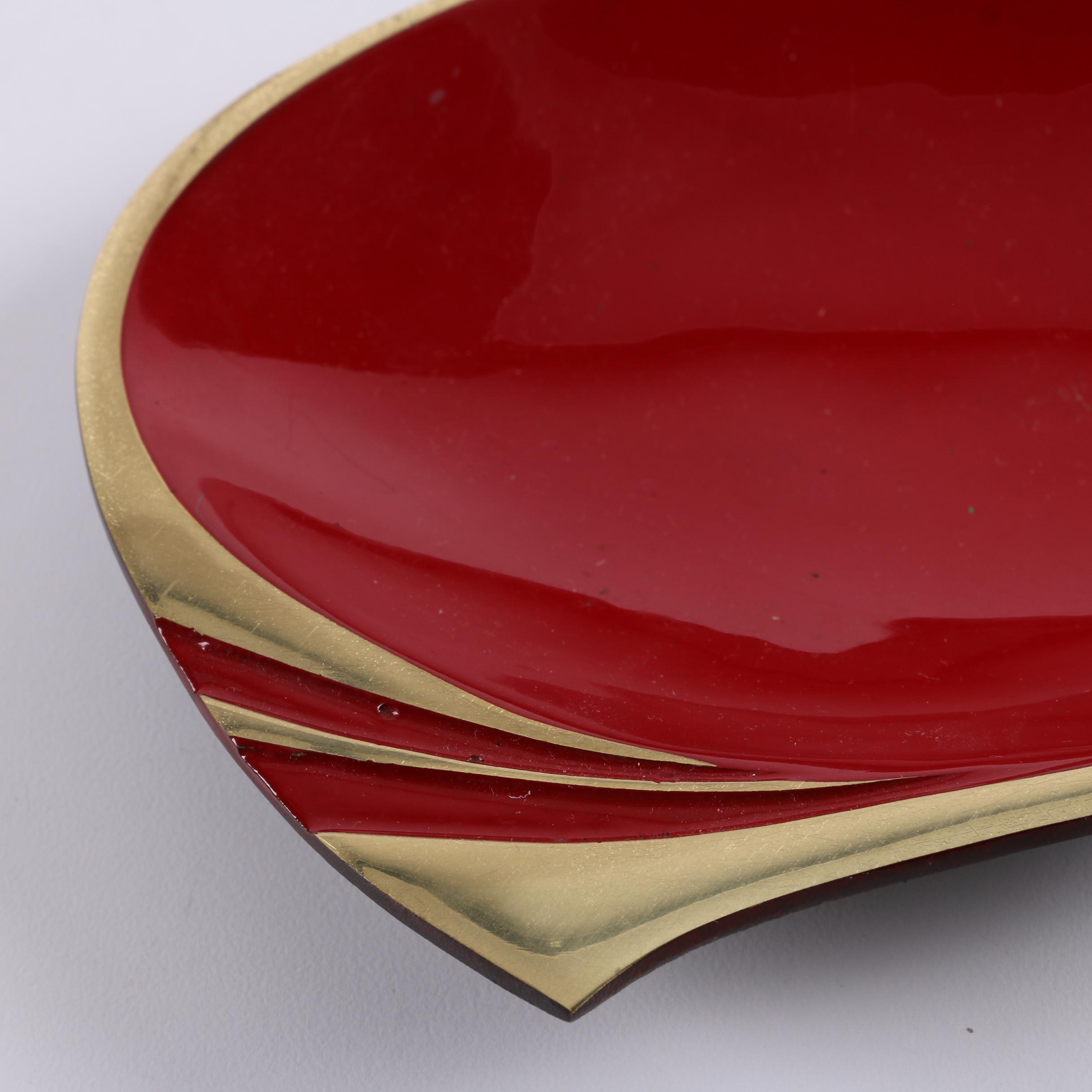 Mid Century Ash Receivers and Green Glass Nested Bowls Everything But