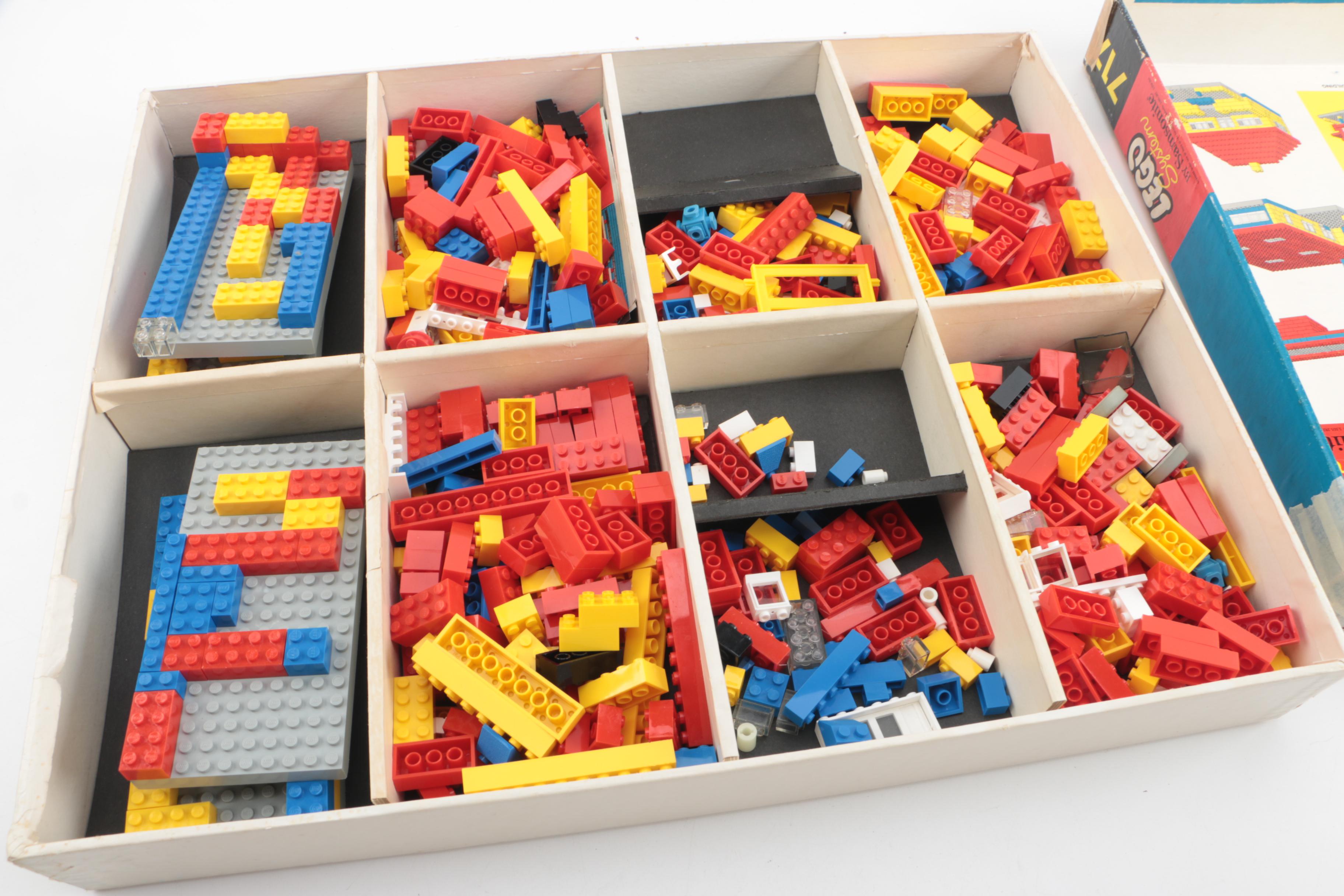 Vintage LEGO System by Samsonite Junior Constructor Set