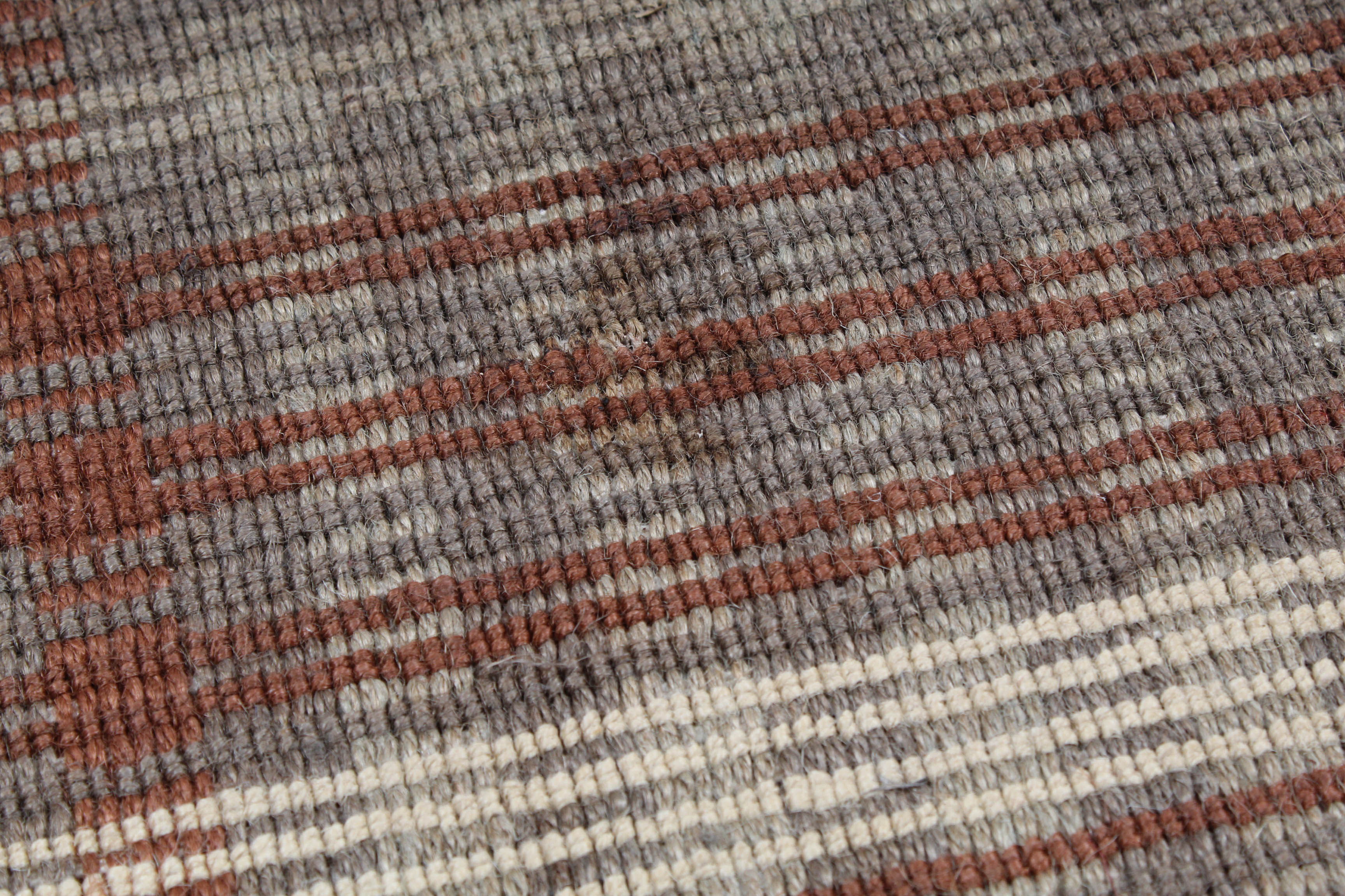 2'8 x 4'2 Hand Woven Indian Dhurrie Accent Rug