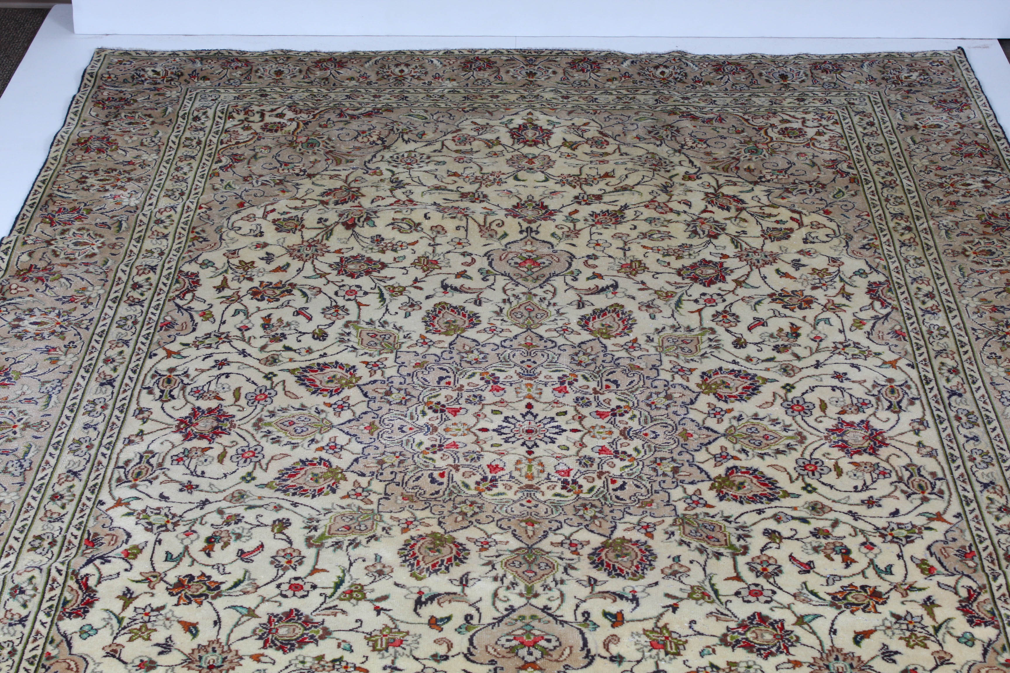 7'4 x 10'10 Vintage Hand-Knotted Persian Kashan Room Size Rug