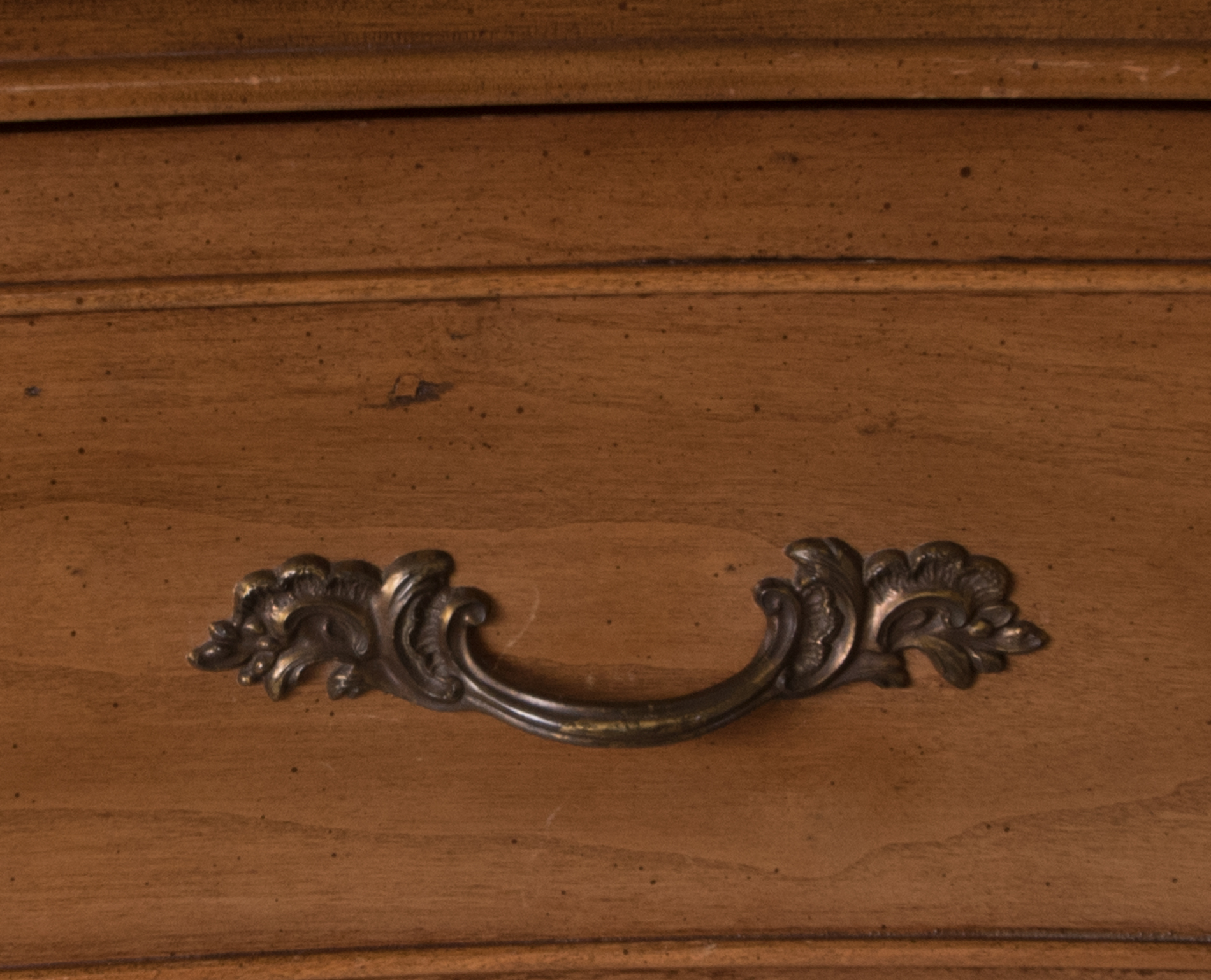 Vintage Dixie Furniture Chest of Drawers