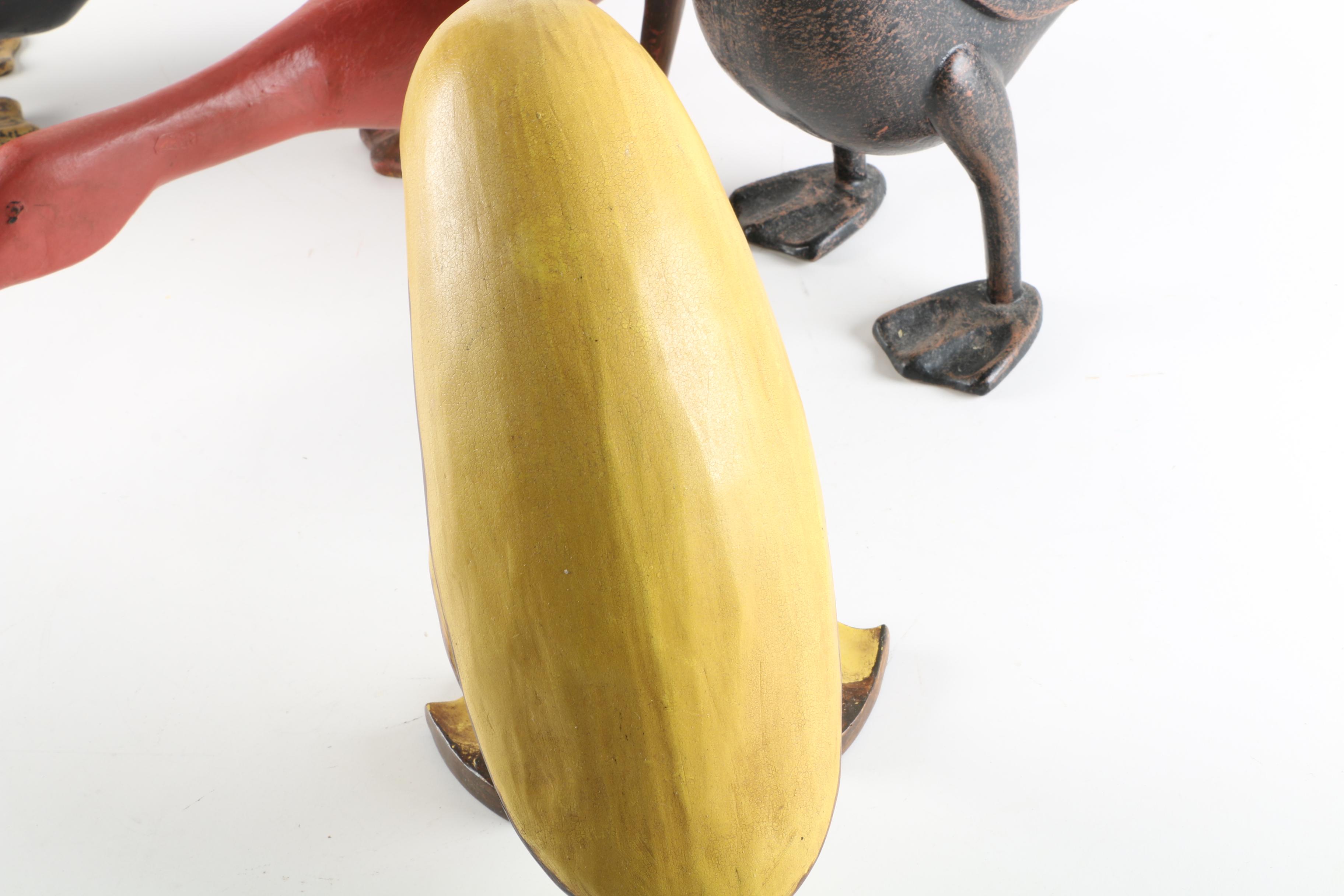 Wooden Duck Figurines