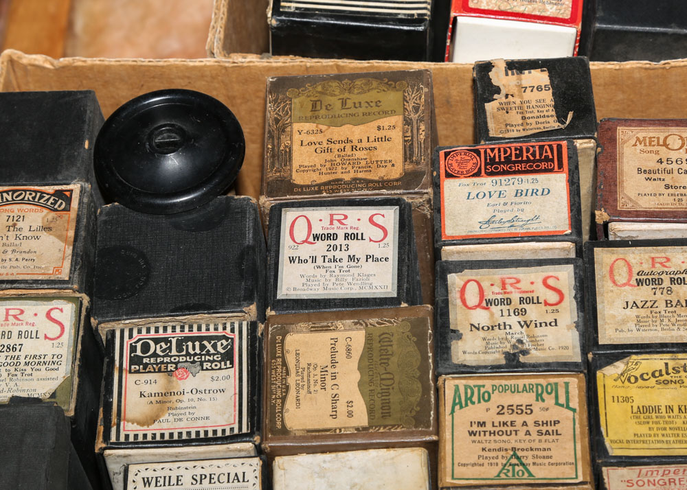 Vintage Wurlitzer Player Piano