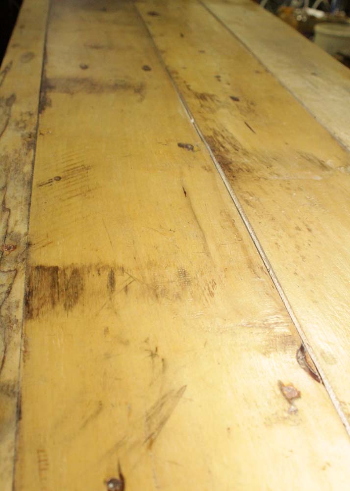 Warehouse 2120 "John Bar"