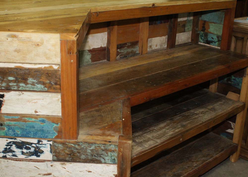 Warehouse 2120 "John Bar"