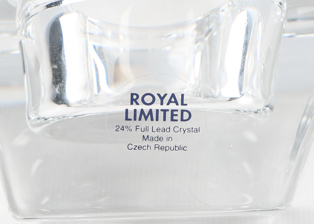 Contemporary Glass and Lead Crystal Decor Elements