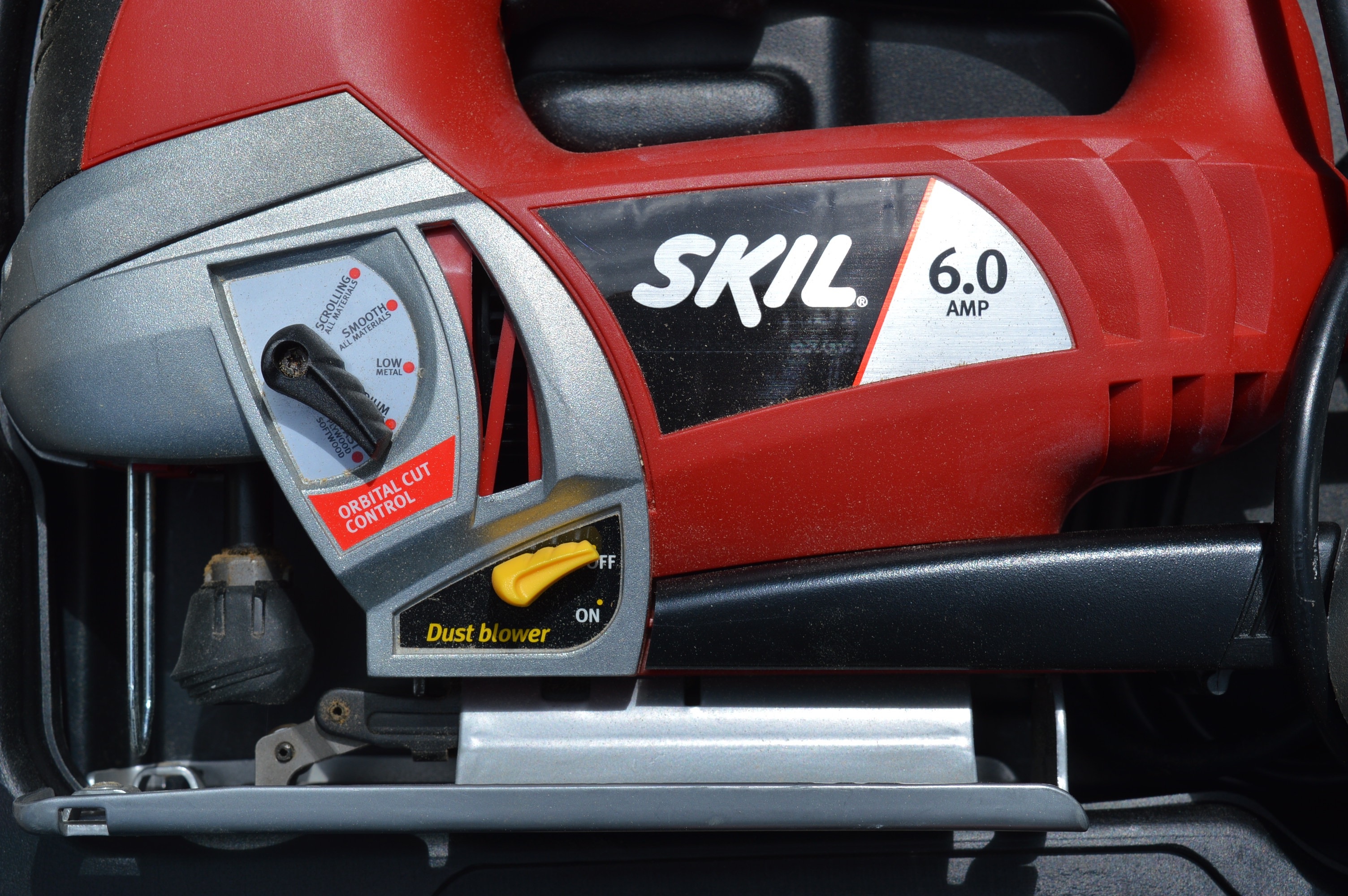 Skil Electric Orbital Jigsaw with Laser