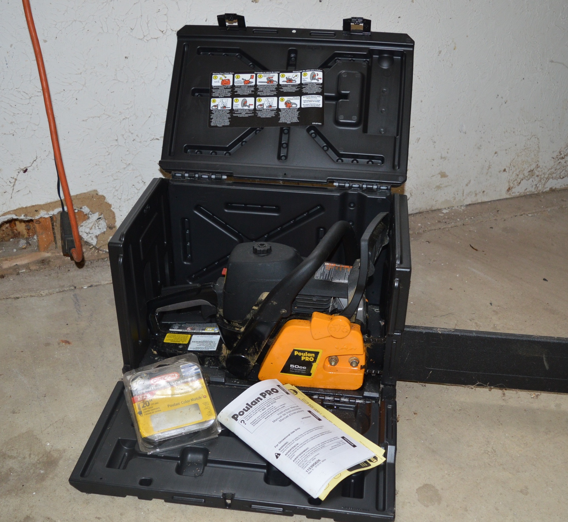 Poulan Pro 50cc 20" Chainsaw