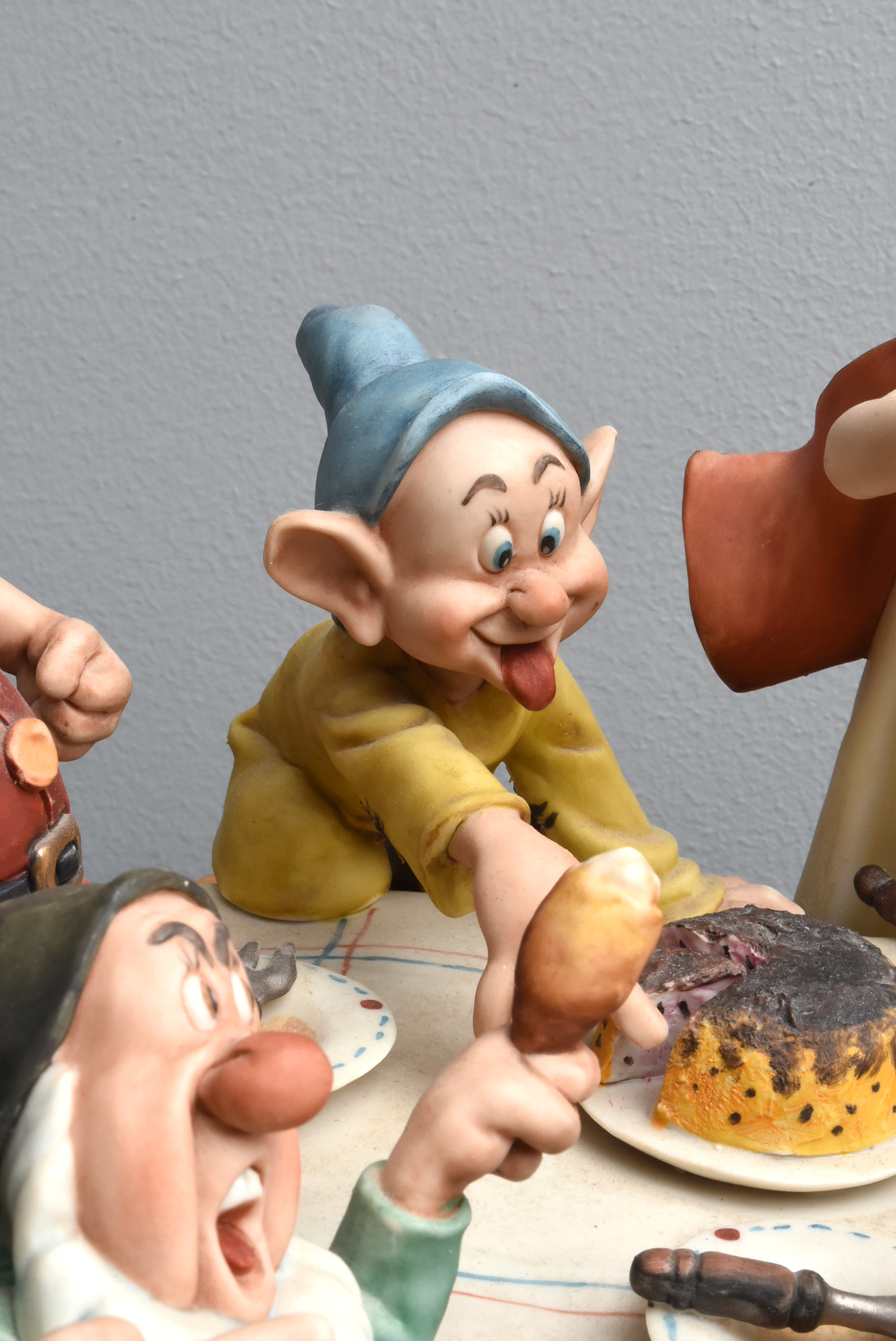 Enzo Anzenton Capodimonte Porcelain Snow White and the Seven Dwarves for Laurenz