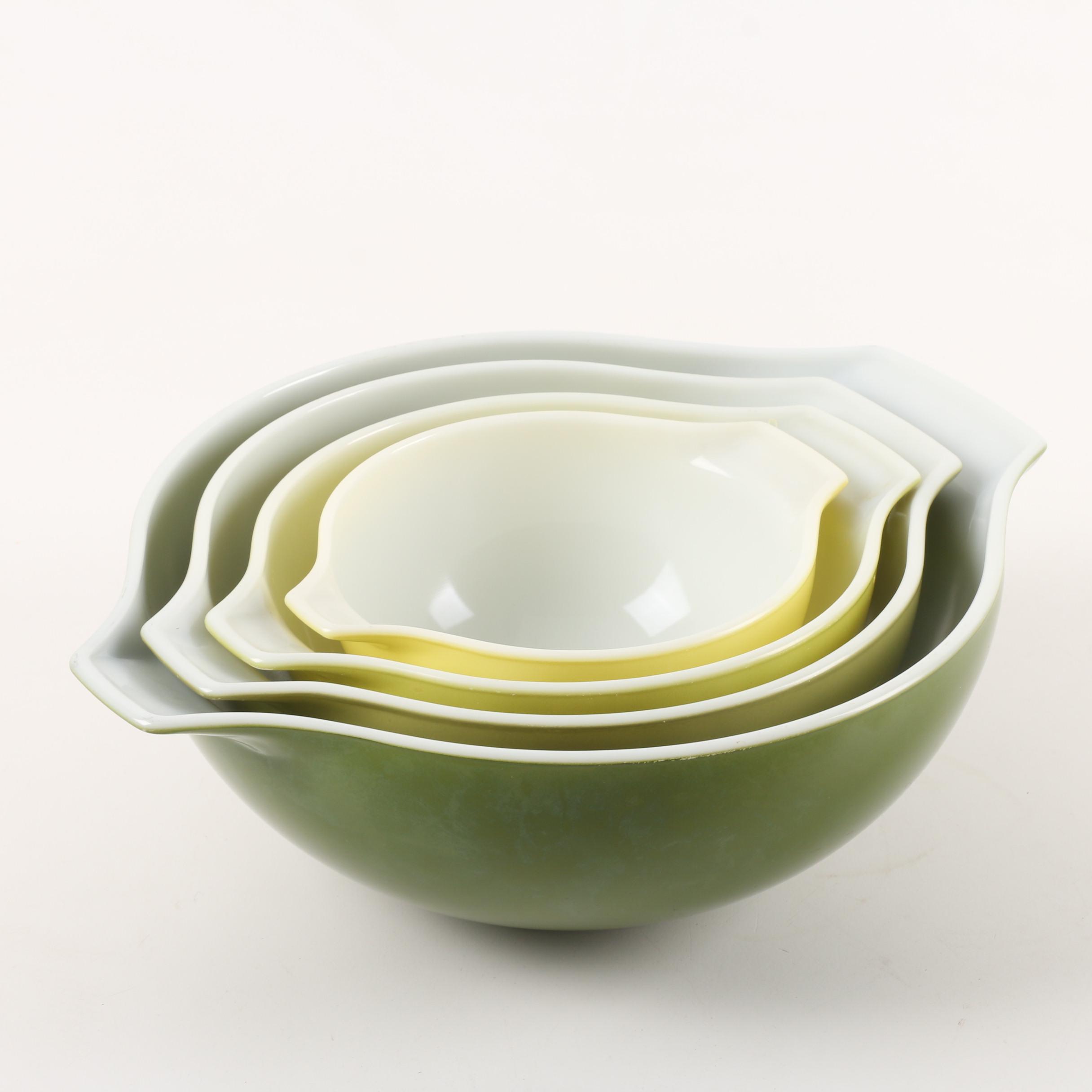 Vintage Pyrex "Verde" Cinderella Bowls c. 1960s